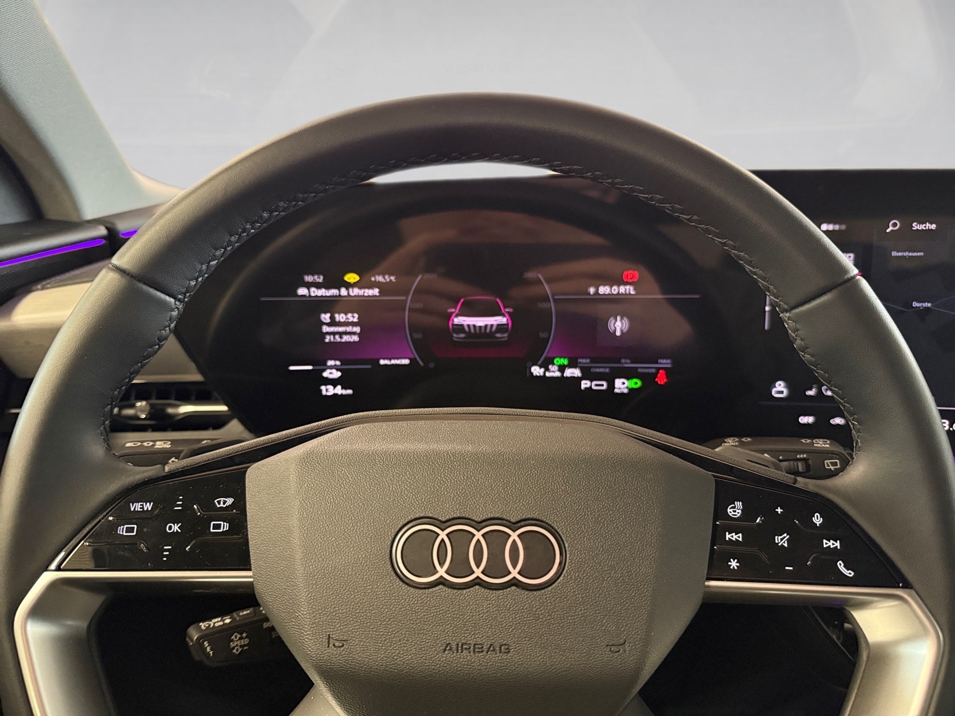 Q6 e-tron performance S line HUD Pano 360° Luft B&O
