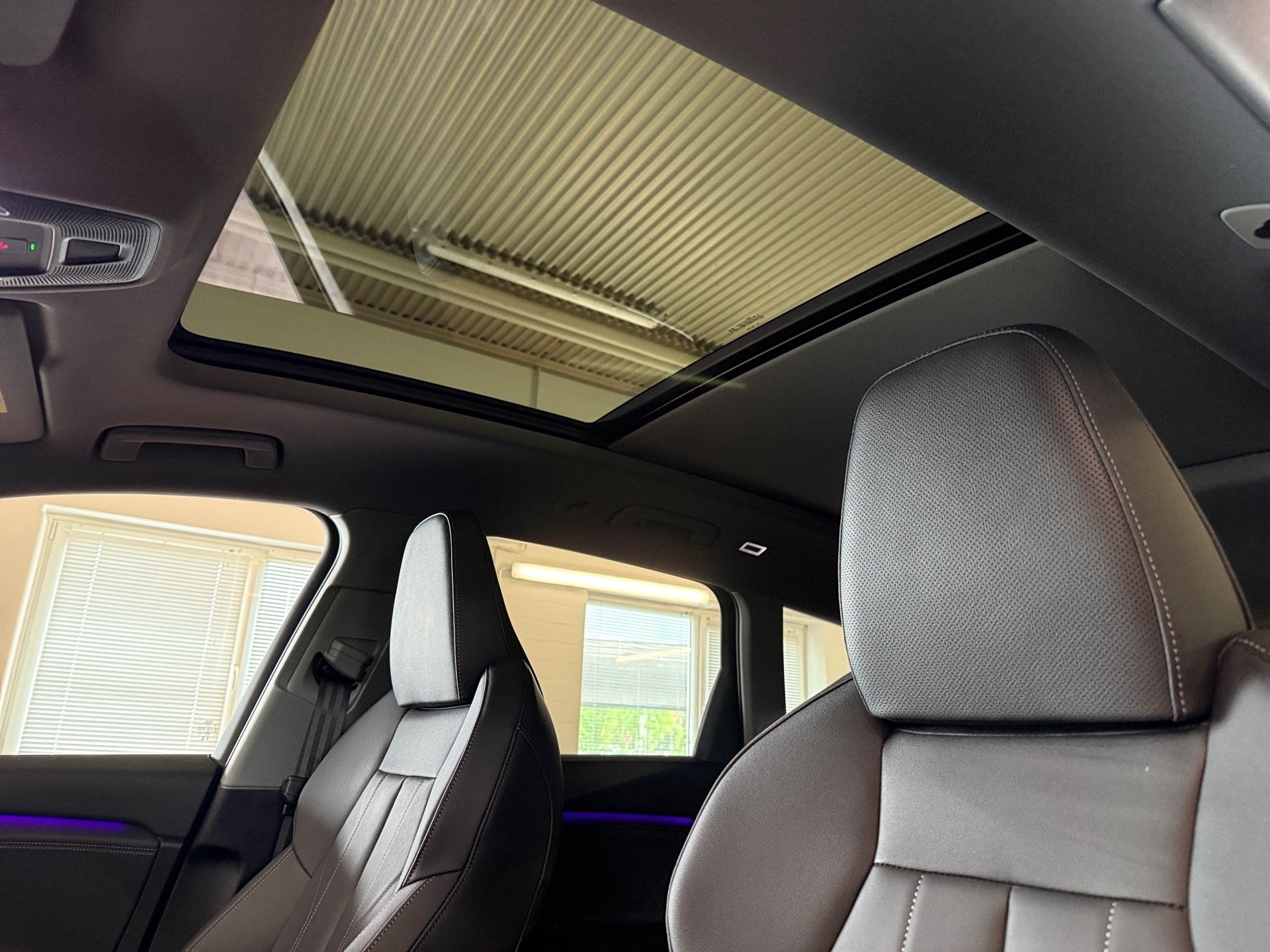 Q6 e-tron performance S line HUD Pano 360° Luft B&O