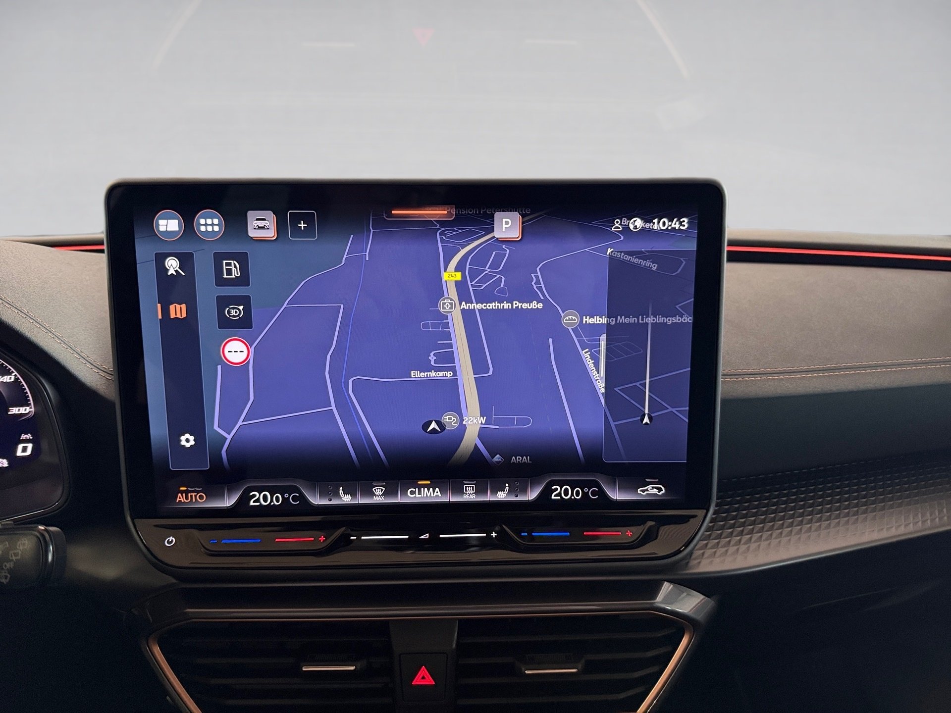 Leon Sportstourer 1.5 eTSI DSG Edge Matrix Navi ACC