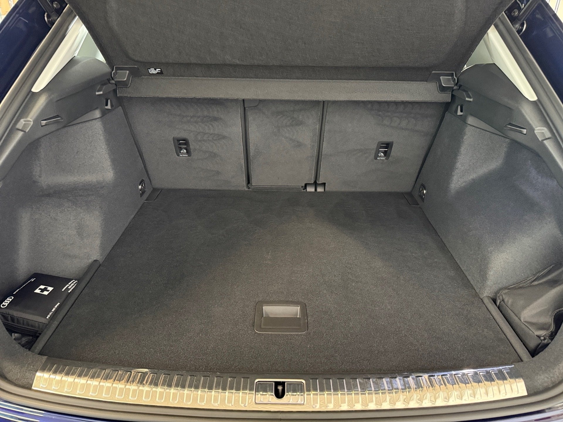 Q3 35 TDI advanced S-tronic AHK Navi ACC Sitzhzg.