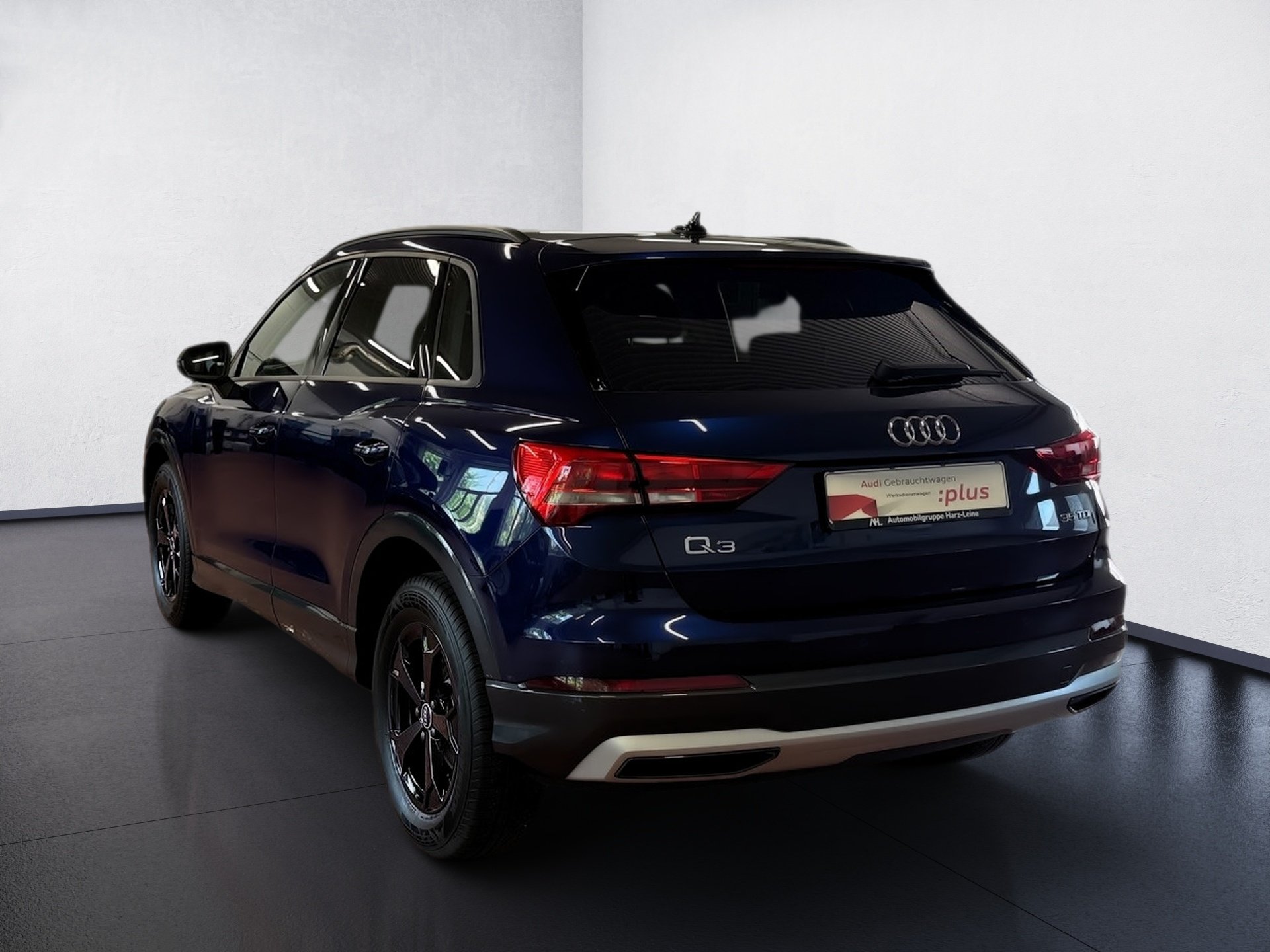 Q3 35 TDI advanced S-tronic AHK Navi ACC Sitzhzg.