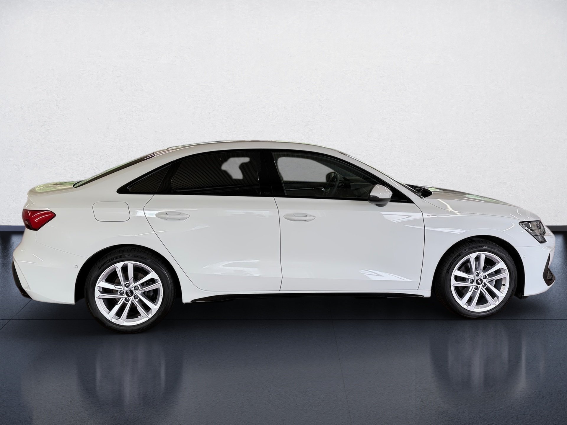 A3 Limousine 35 TDI S line S-tronic Navi ACC RFK Optik schwarz plus