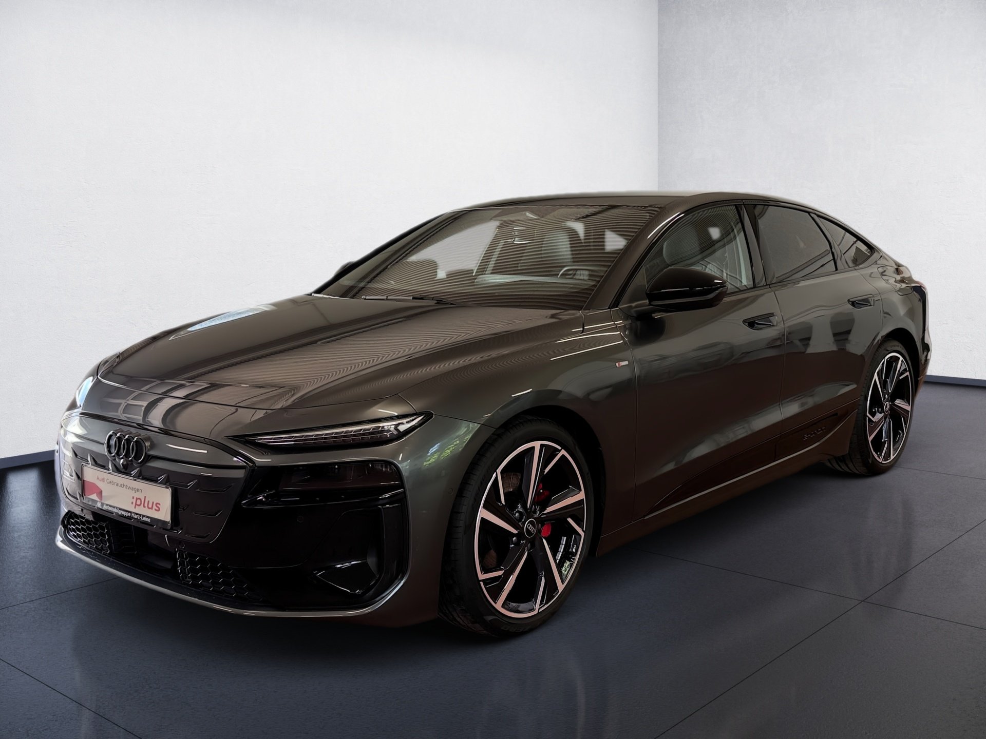 A6 Sportback e-tron S line AHK Luft Pano Matrix B&O HuD