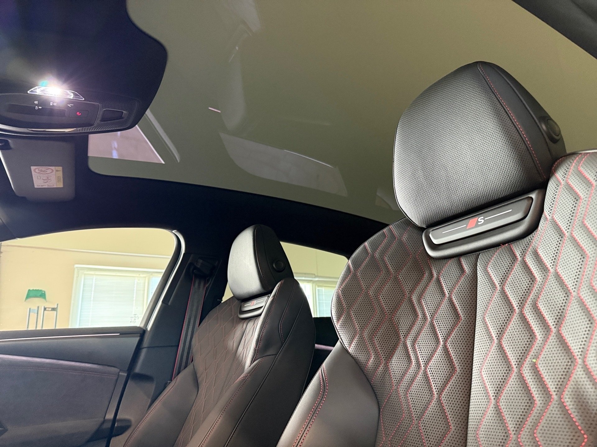 A6 Sportback e-tron S line AHK Luft Pano Matrix B&O HuD