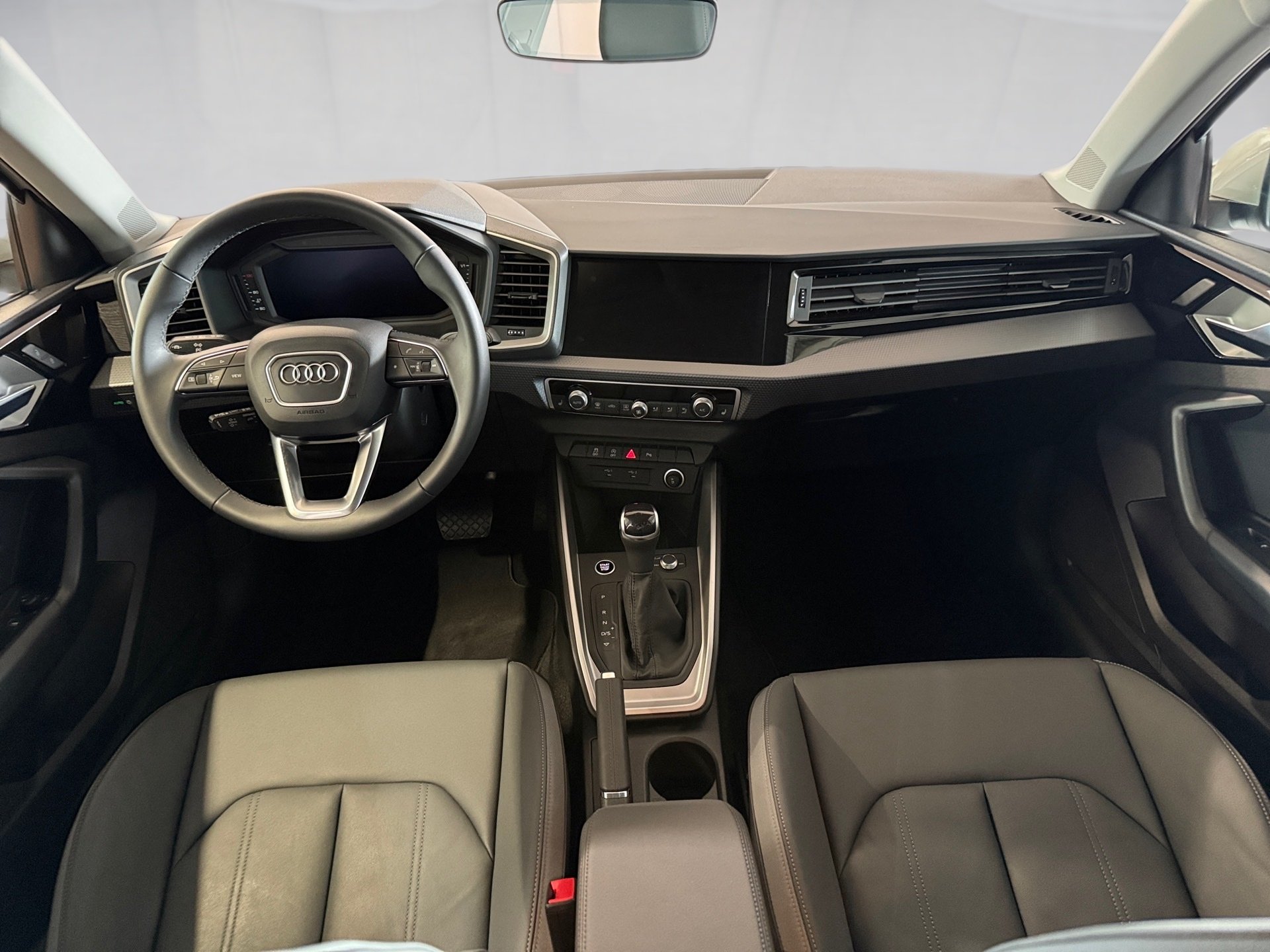A1 Sportback 25 TFSI S line S-tronic LED Navi ACC SHZ