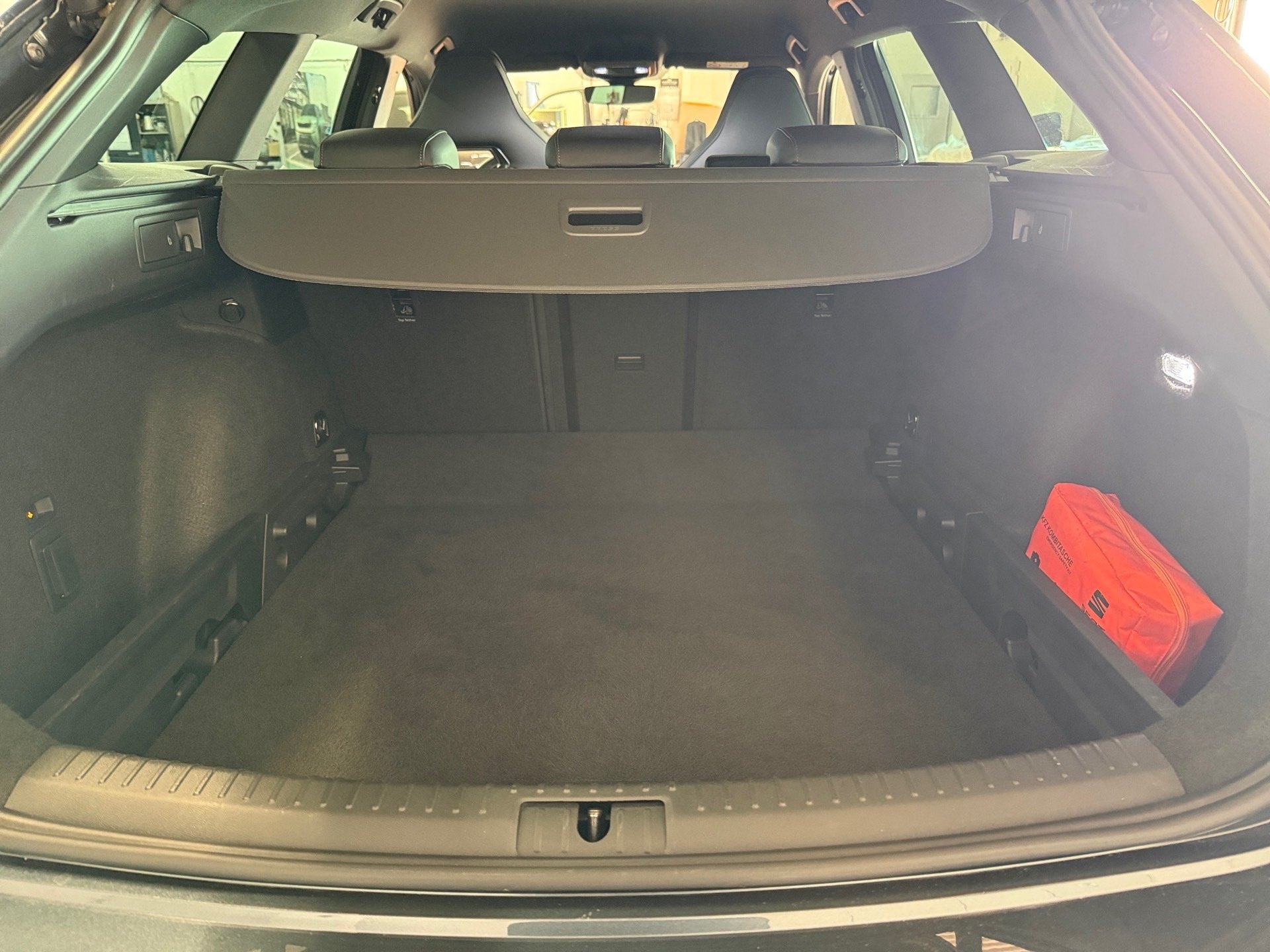 Leon Sportstourer 1.5 eTSI DSG Matrix Navi ACC RFK