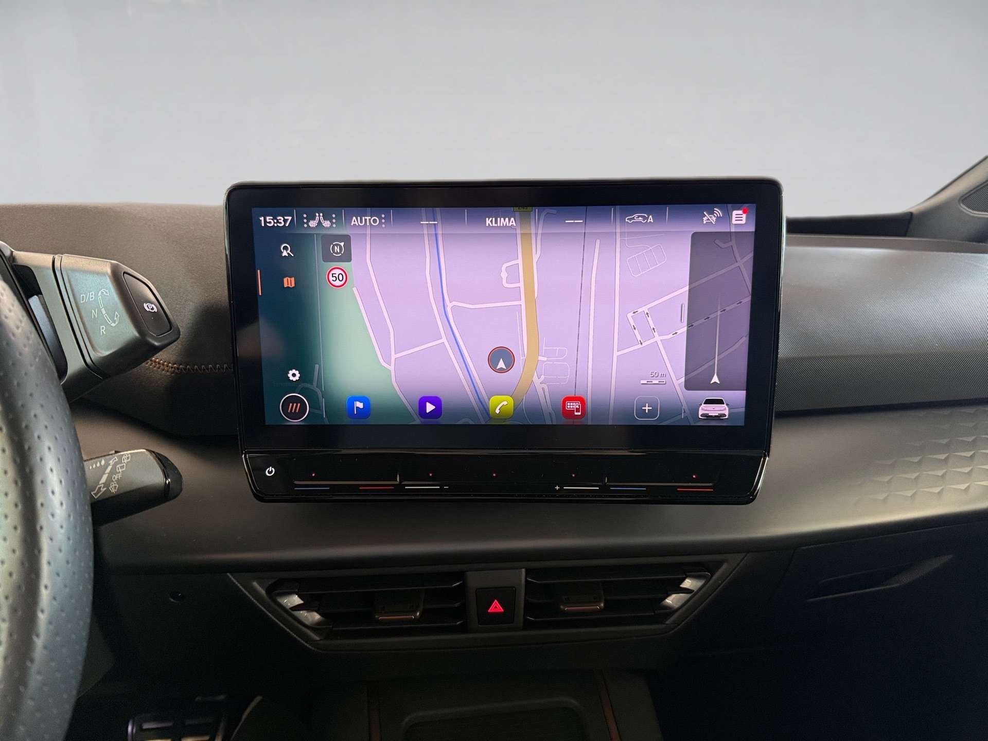 Born 58 kWh LED Navi ACC HuD Pano Wärmepumpe 360