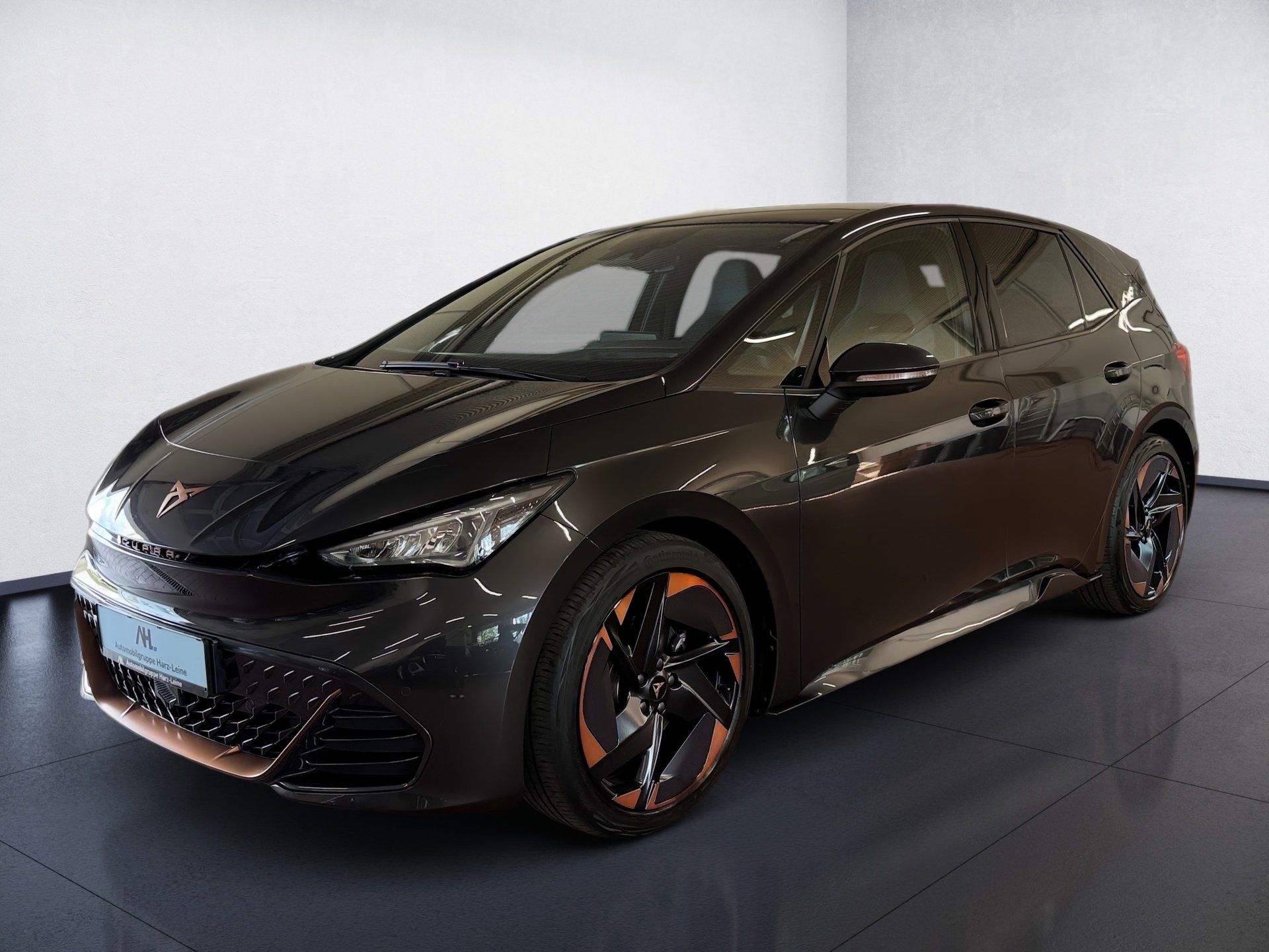 Born 58 kWh LED Navi ACC HuD Pano Wärmepumpe 360