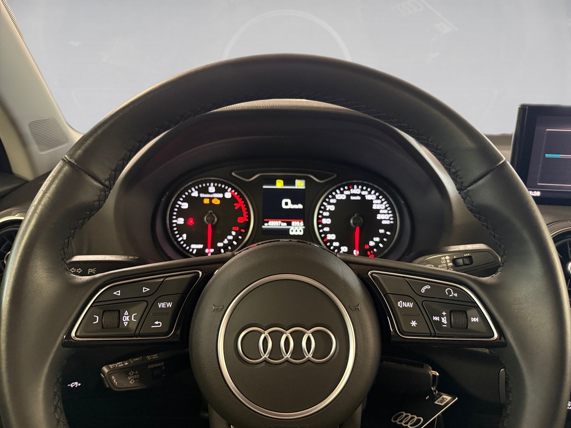 Q2 35 TFSI advanced LED Navi ACC AHK RFK ACC AHK
