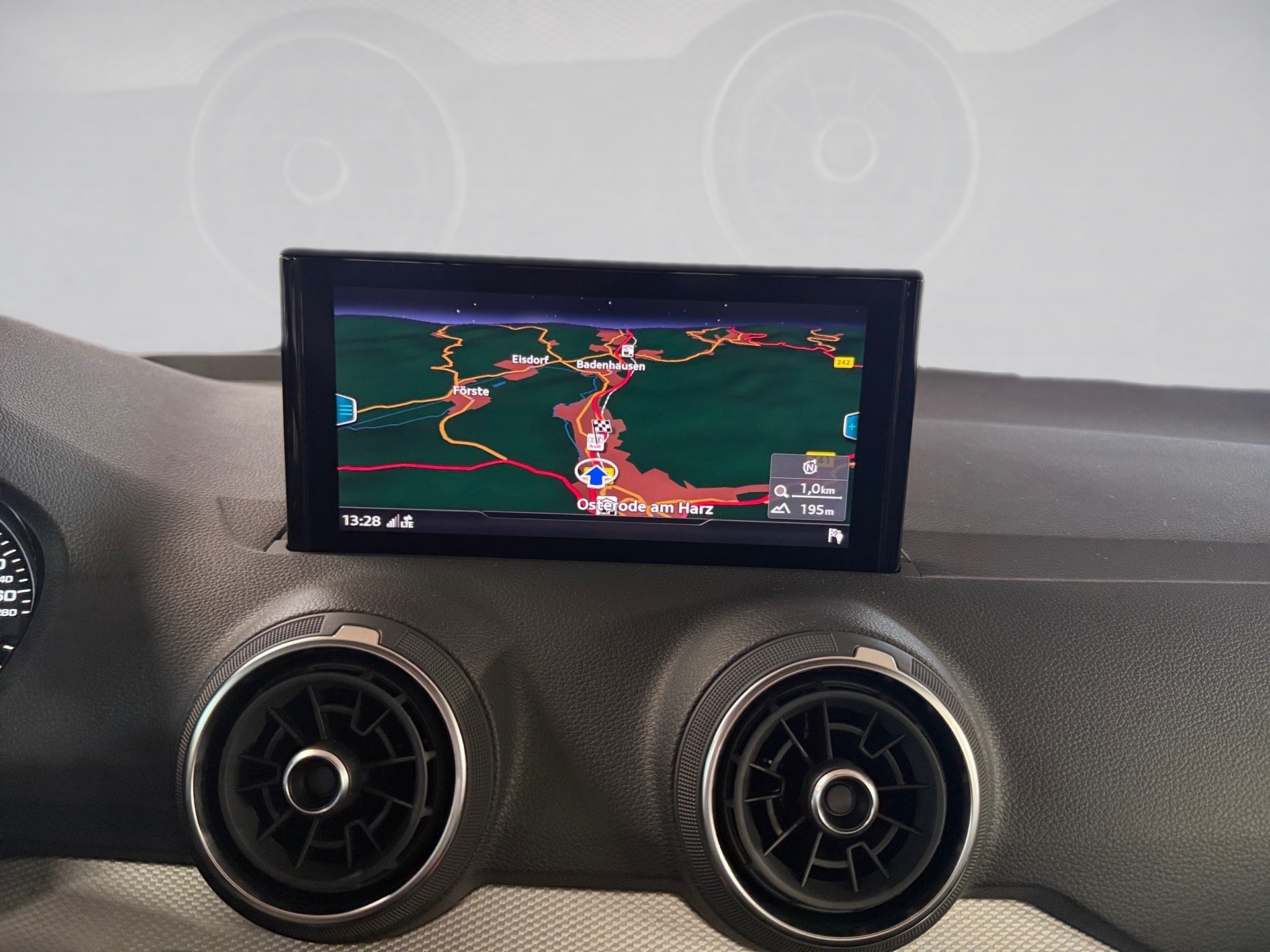Q2 35 TFSI advanced LED Navi ACC AHK RFK ACC AHK