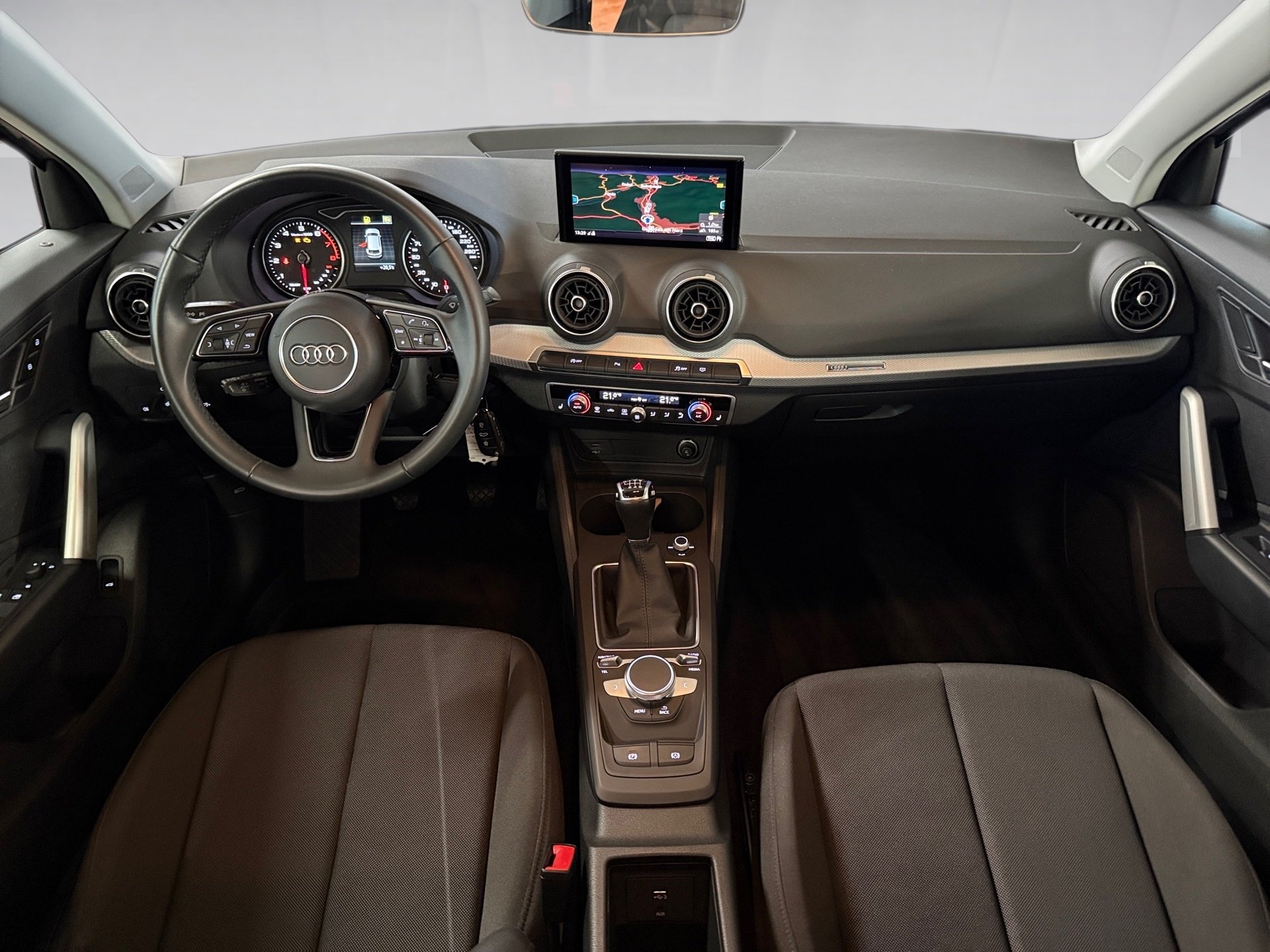 Q2 35 TFSI advanced LED Navi ACC AHK RFK ACC AHK
