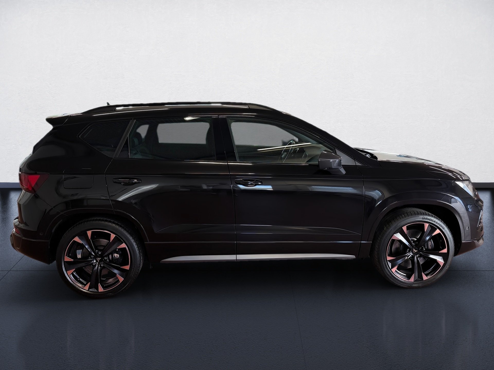 Ateca 2.0 TSI 4Drive DSG LED Navi ACC Pano 360