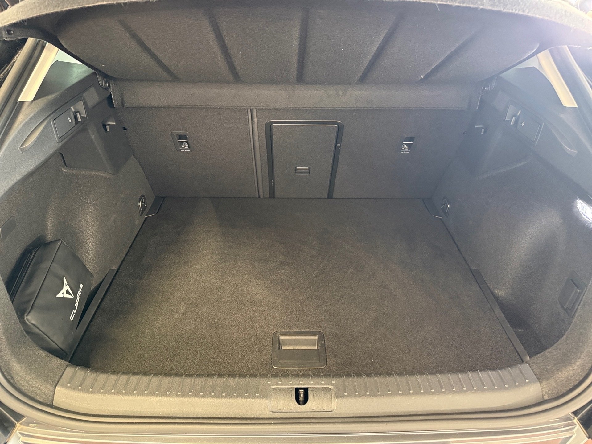 Formentor 1.5 TSI DSG Matrix Navi ACC RFK ACC LM