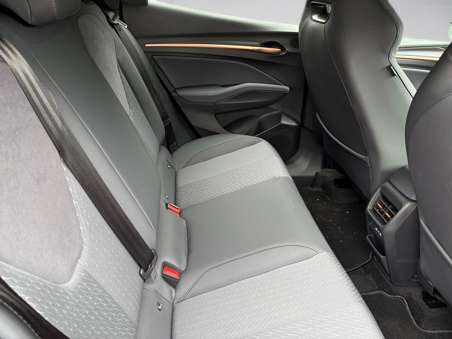 Raval Endurance Edition Dynamic Plus 52 kWh 360