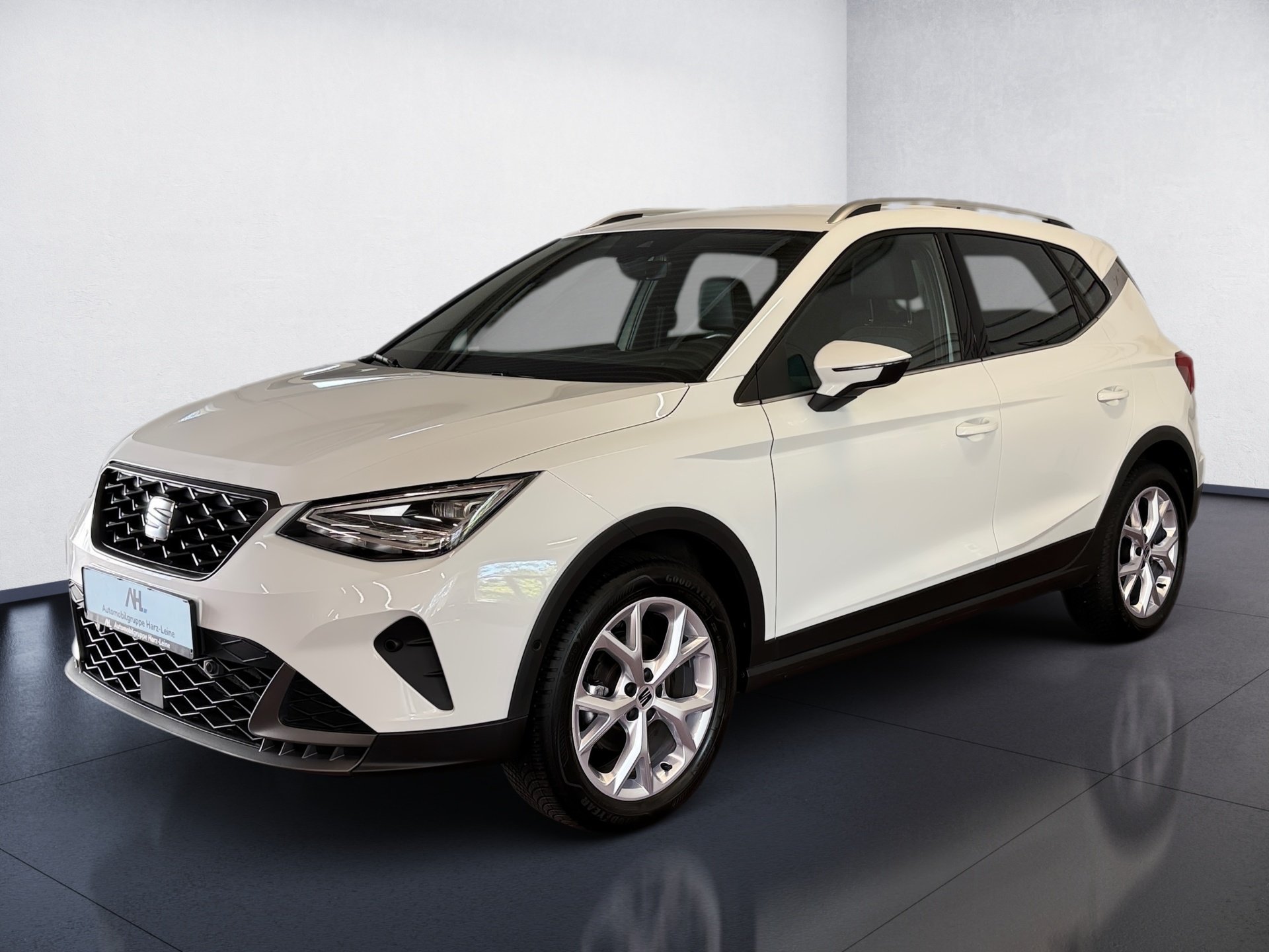 Arona 1.0 TSI FR DSG LED Navi ACC RFK ACC AUT LM