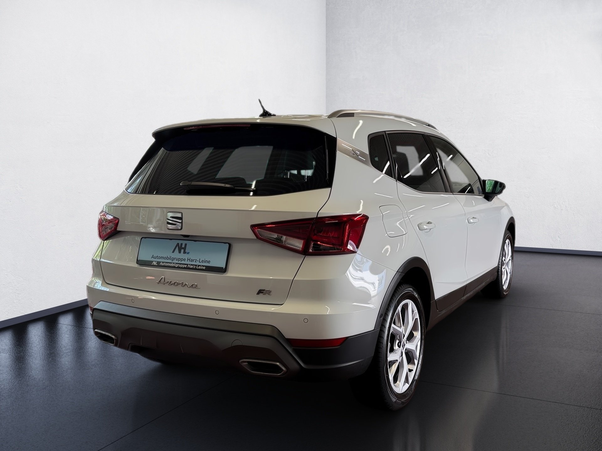 Arona 1.0 TSI FR DSG LED Navi ACC RFK ACC AUT LM