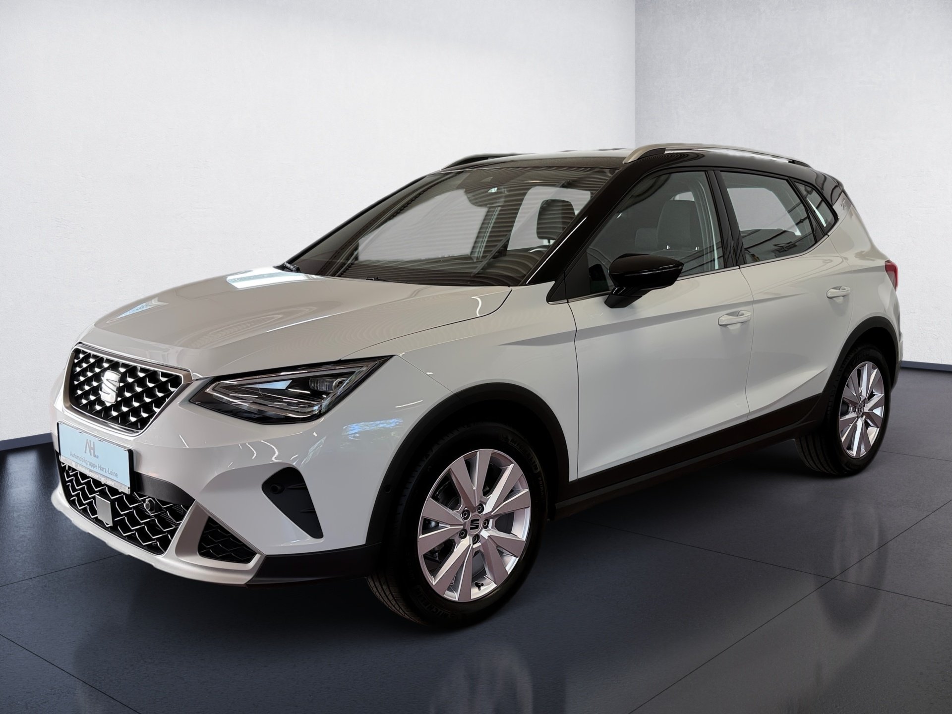 Arona 1.0 TSI Xperience DSG LED Navi ACC AHK RFK