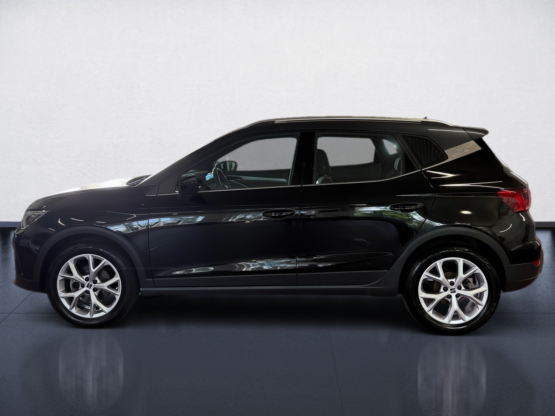 Arona 1.0 TSI FR DSG LED Navi AHK PDC SHZ AHK LM
