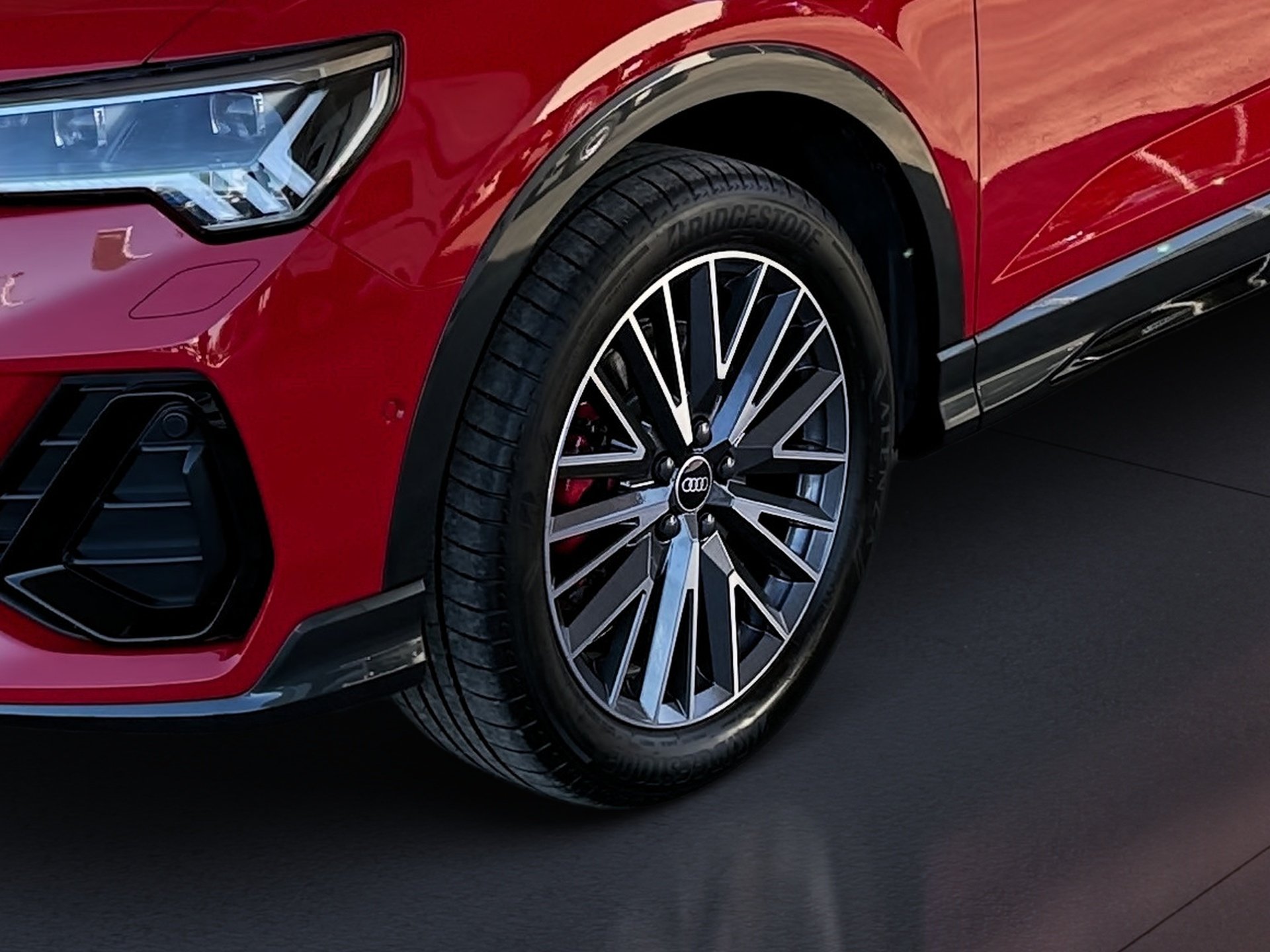 Q3 Sportback 45 TFSI S line quattro S-tronic Matrix Navi ACC AHK