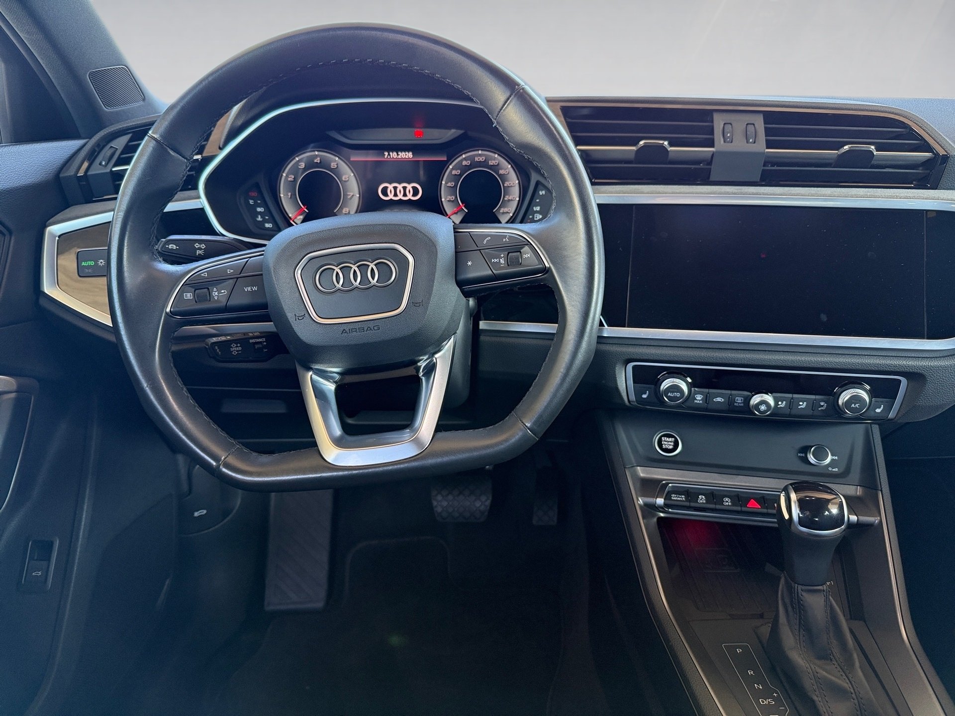 Q3 Sportback 45 TFSI S line quattro S-tronic Matrix Navi ACC AHK