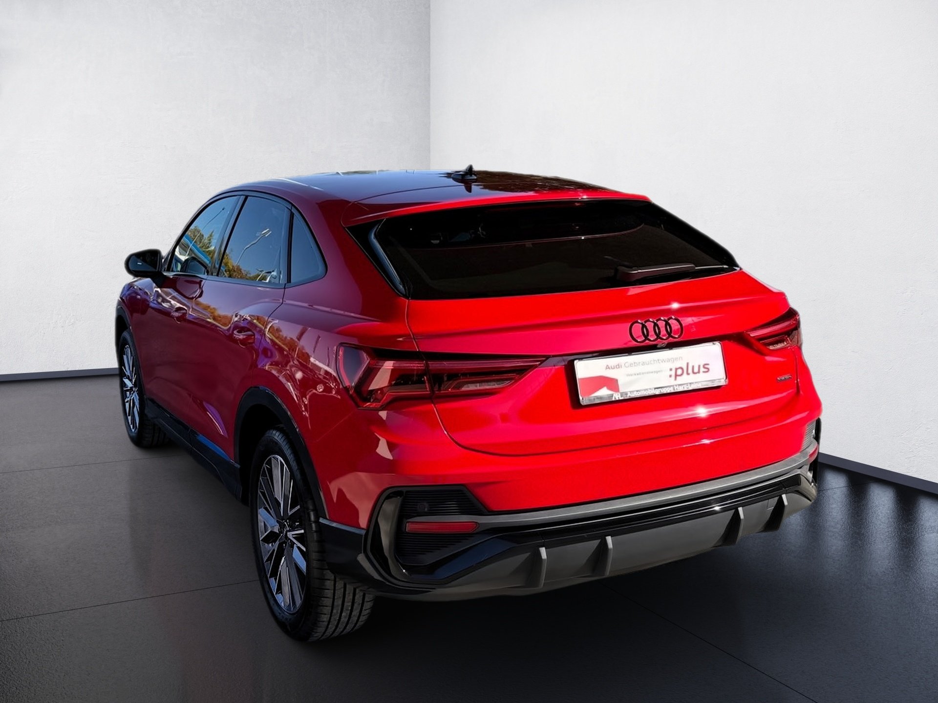Q3 Sportback 45 TFSI S line quattro S-tronic Matrix Navi ACC AHK