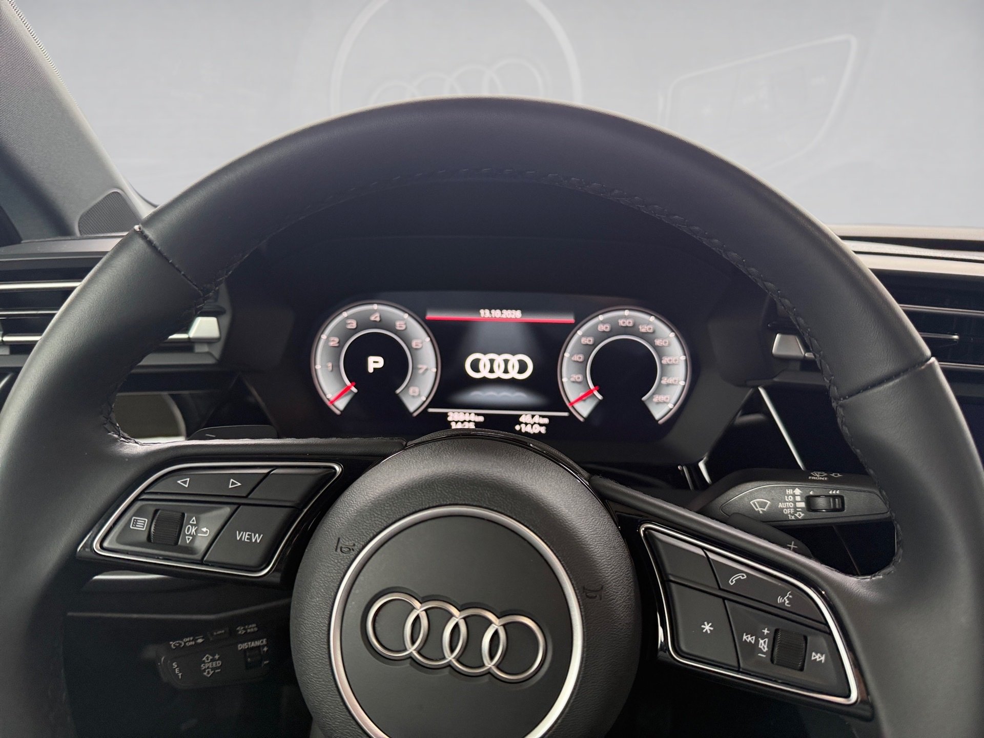A3 Limousine 35 TFSI S line S-tronic AHK Navi ACC RFK Optik schwarz plus