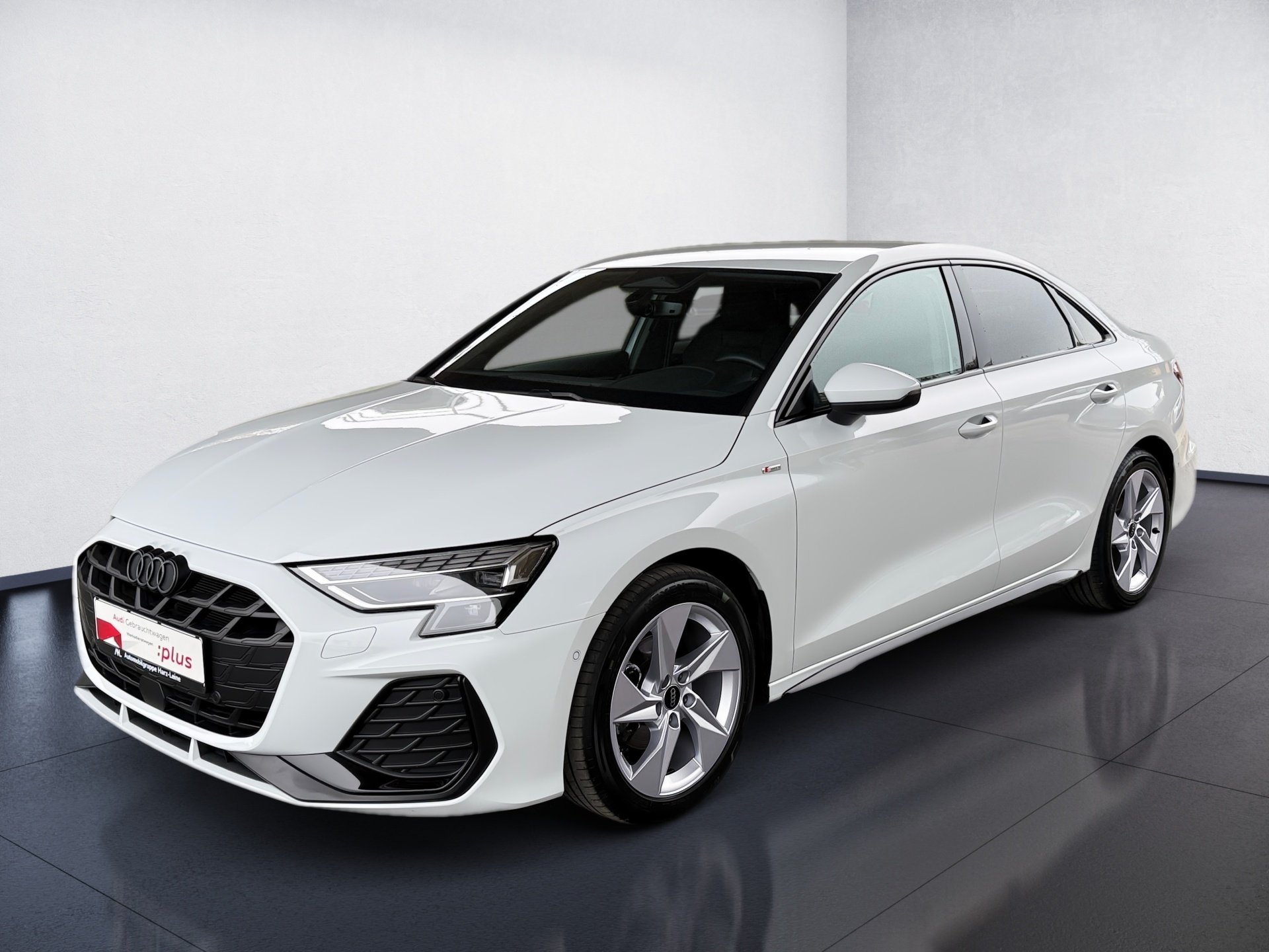 A3 Limousine 35 TFSI S line S-tronic AHK Navi ACC RFK Optik schwarz plus