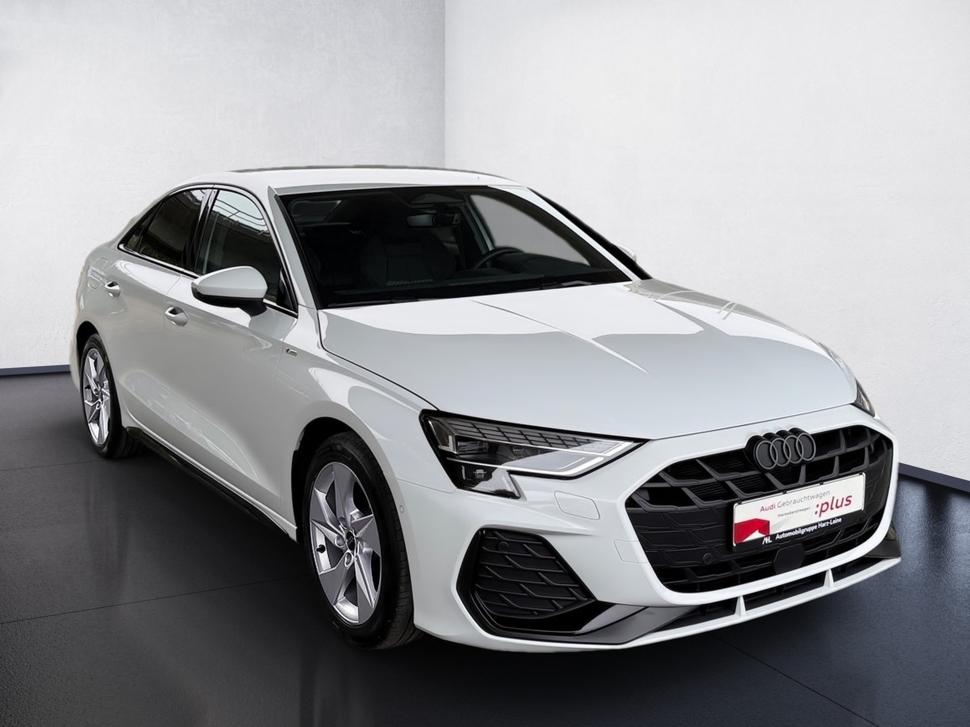 A3 Limousine 35 TFSI S line S-tronic AHK Navi ACC RFK Optik schwarz plus