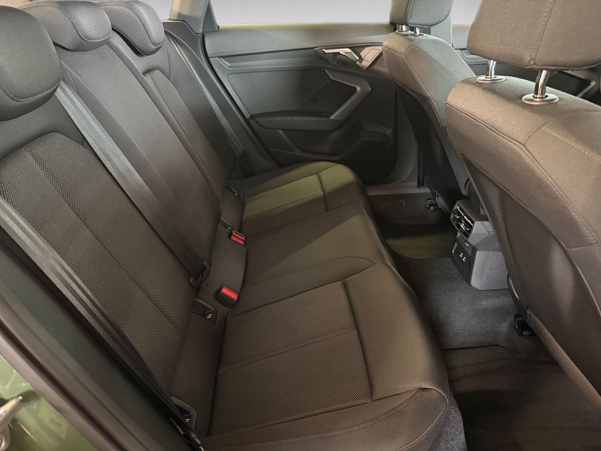 A3 allstreet 35 TFSI S-tronic AHK GRA Sitzhzg. CarPlay