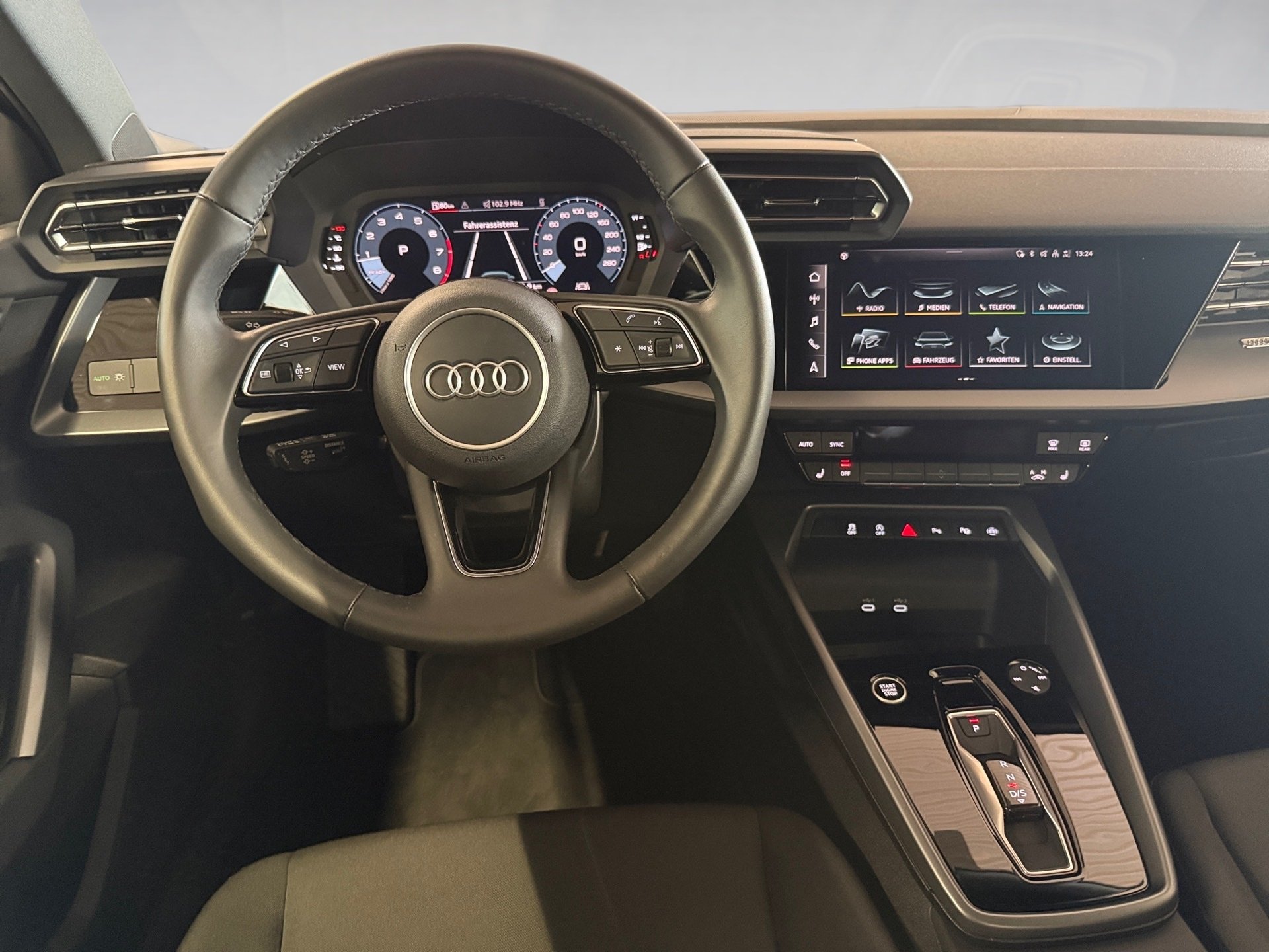 A3 allstreet 35 TFSI S-tronic AHK GRA Sitzhzg. CarPlay