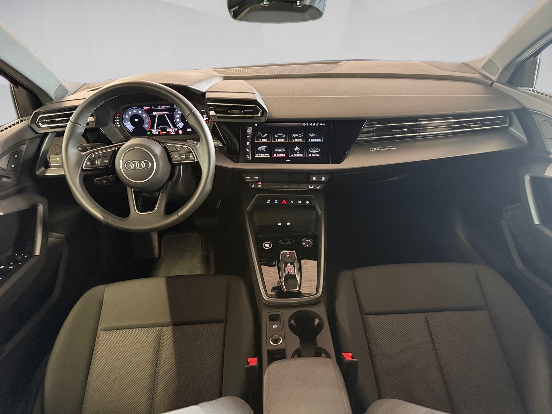A3 allstreet 35 TFSI S-tronic AHK GRA Sitzhzg. CarPlay