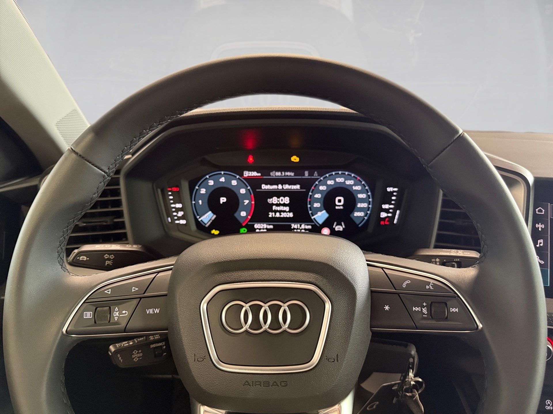 A1 allstreet 30 TFSI S-tronic LED Navi ACC CarPlay Sitzhzg.