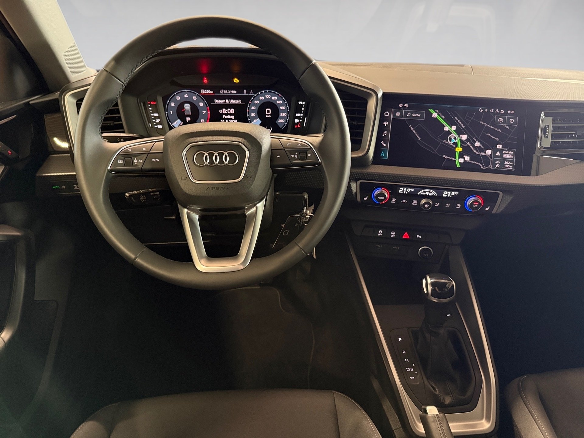 A1 allstreet 30 TFSI S-tronic LED Navi ACC CarPlay Sitzhzg.