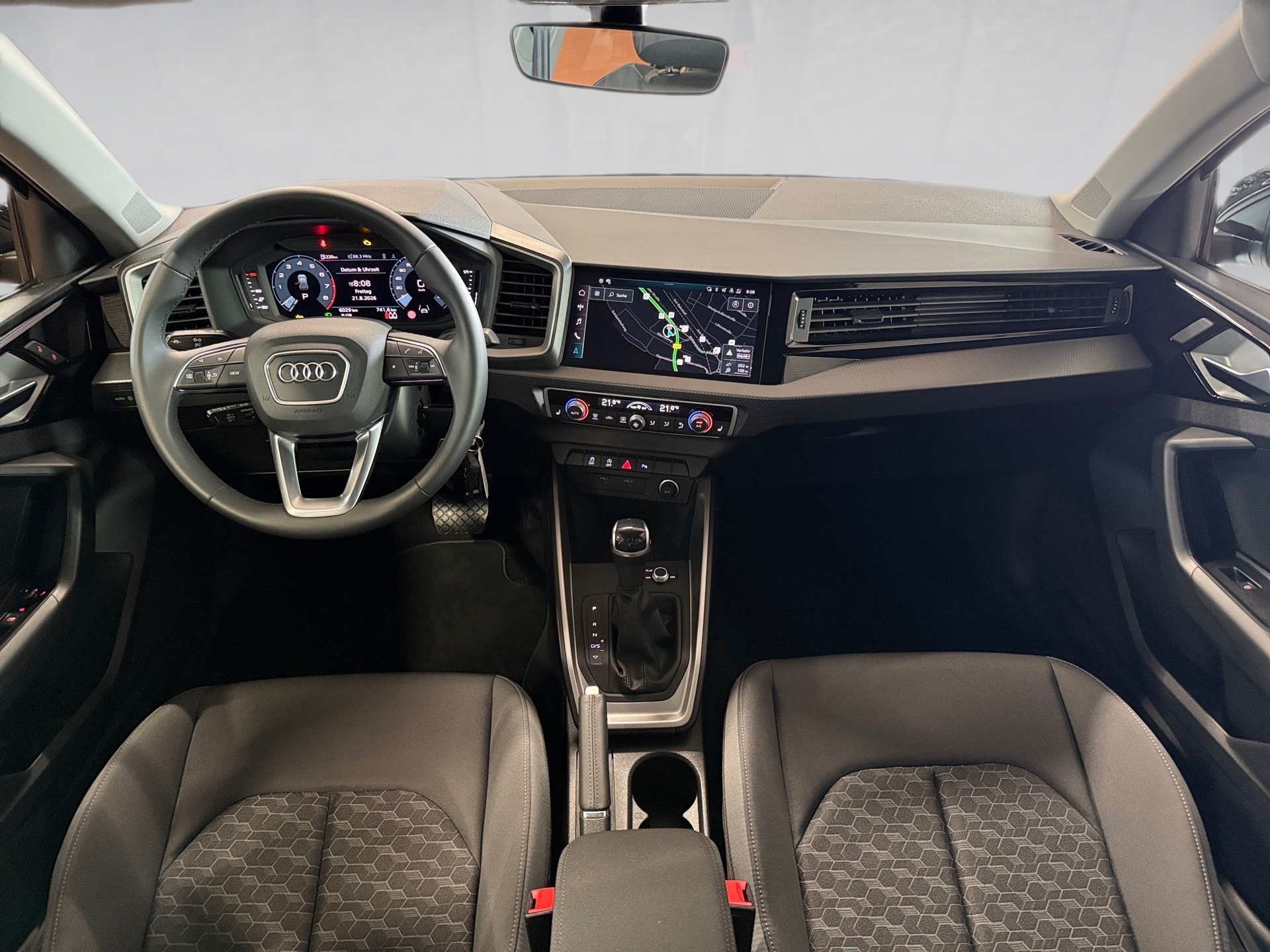 A1 allstreet 30 TFSI S-tronic LED Navi ACC CarPlay Sitzhzg.