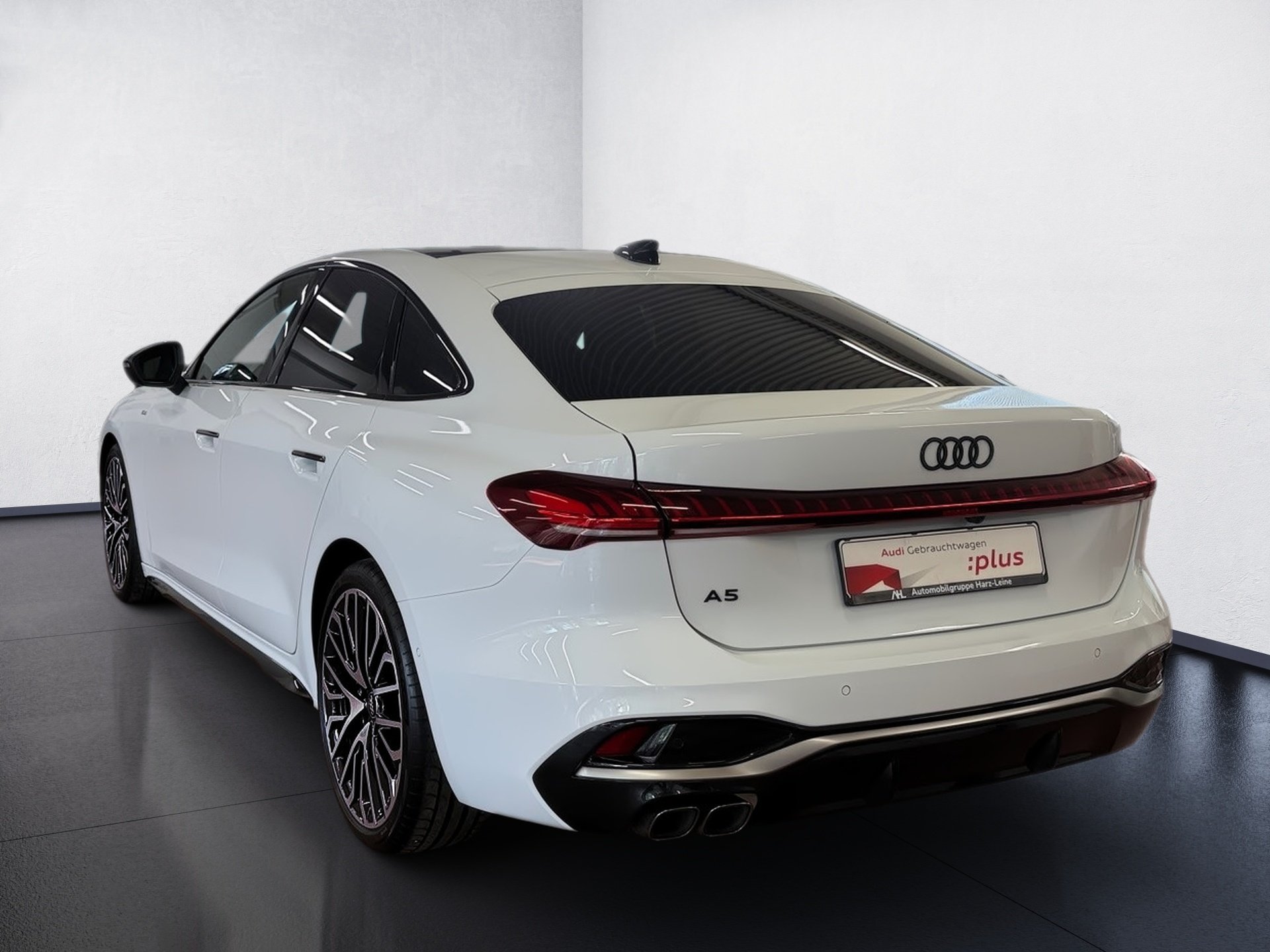 A5 Limousine TDI edition one S line S-tronic Matrix AHK Pano 360° Standhzg.