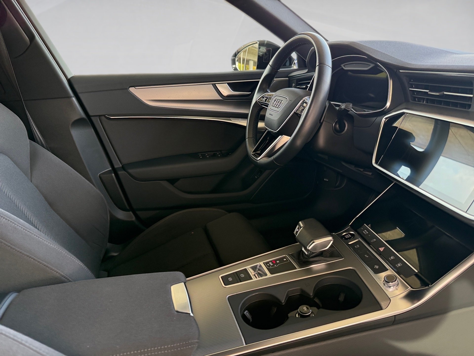 A6 Avant 45 TFSI S line quattro S-tronic AHK Navi ACC HuD Optik schwarz plus