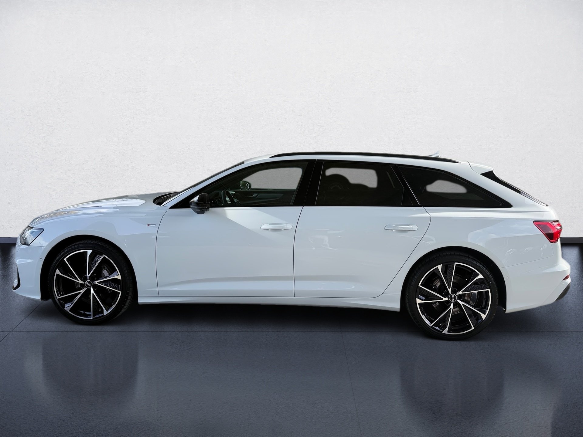 A6 Avant 45 TFSI S line quattro S-tronic AHK Navi ACC HuD Optik schwarz plus
