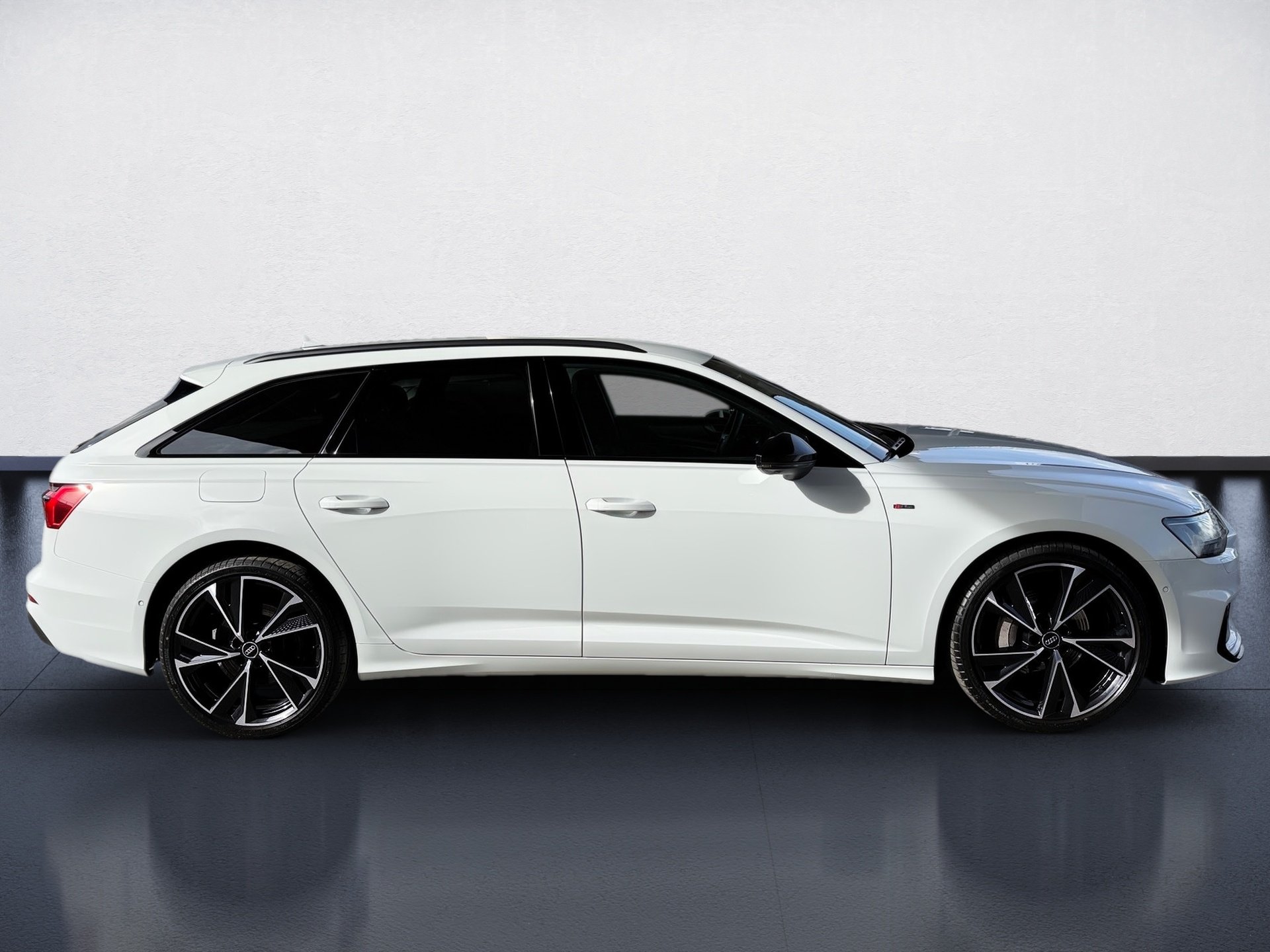 A6 Avant 45 TFSI S line quattro S-tronic AHK Navi ACC HuD Optik schwarz plus