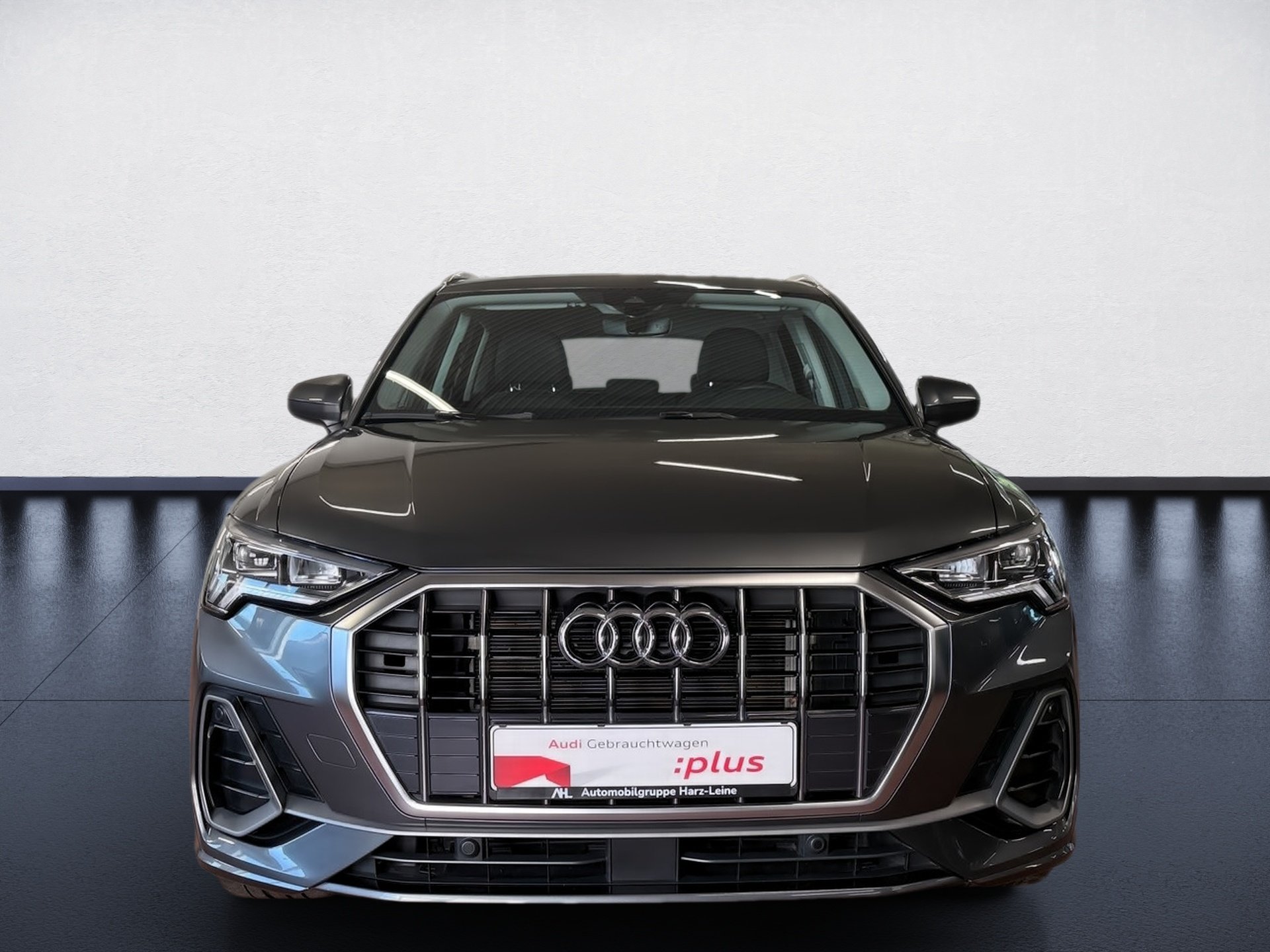 Q3 45 TFSIe S-line S-tronic LED Navi ACC AHK ACC