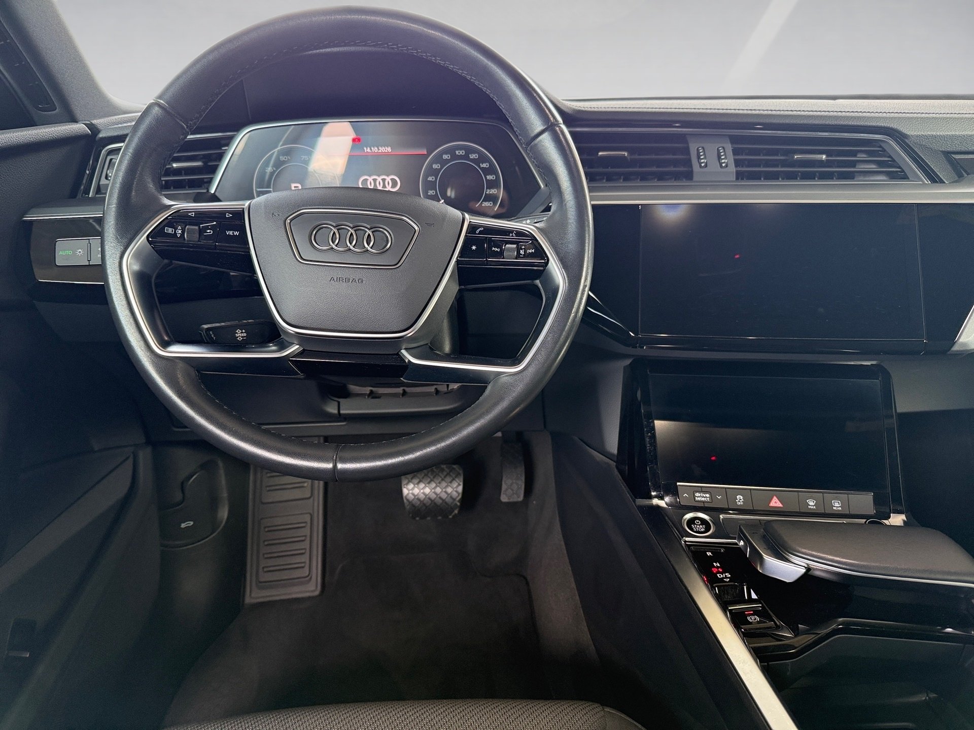 Q8 e-tron 50 advanced quattro Matrix Navi Luft