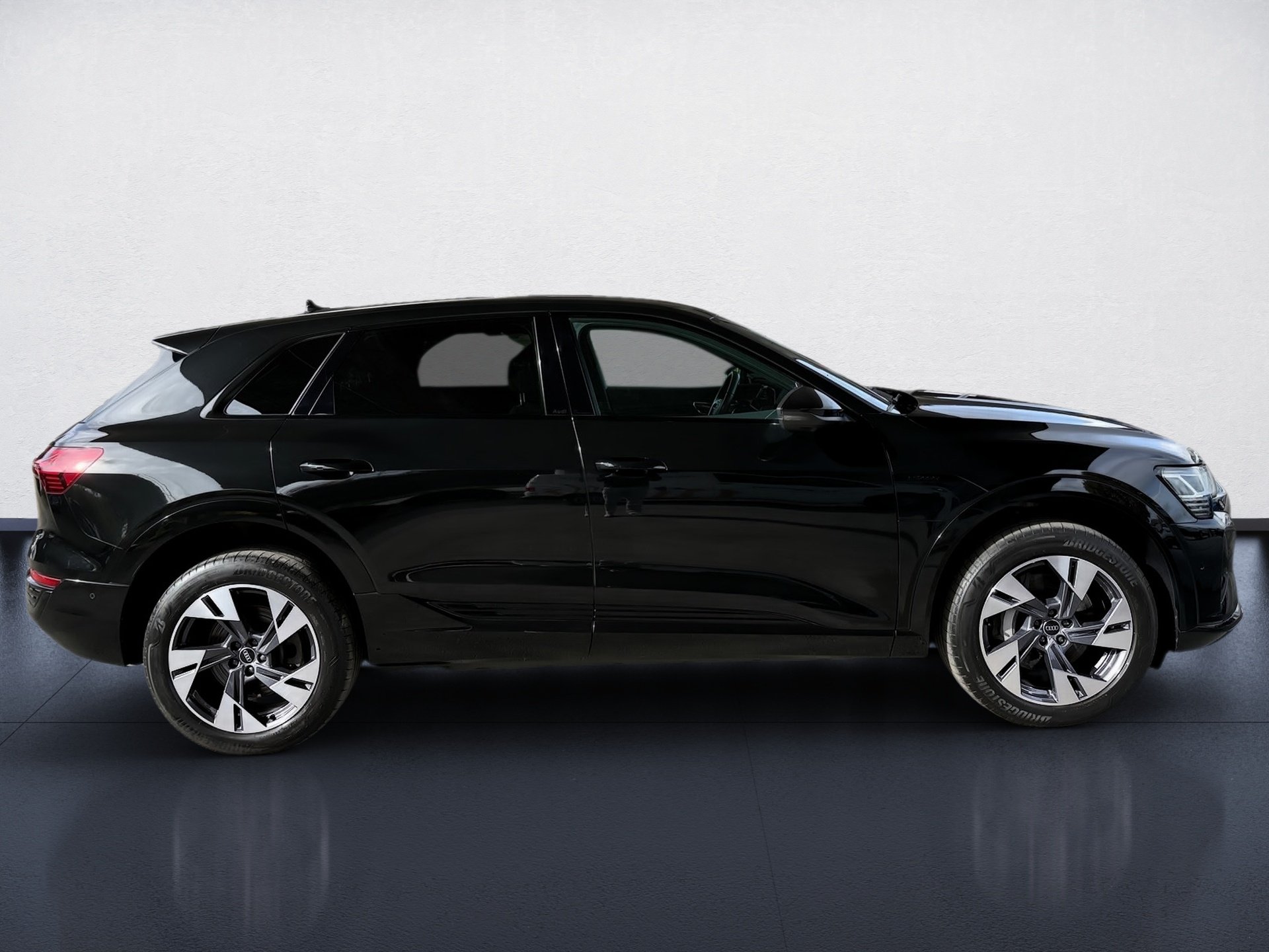 Q8 e-tron 50 advanced quattro Matrix Navi Luft