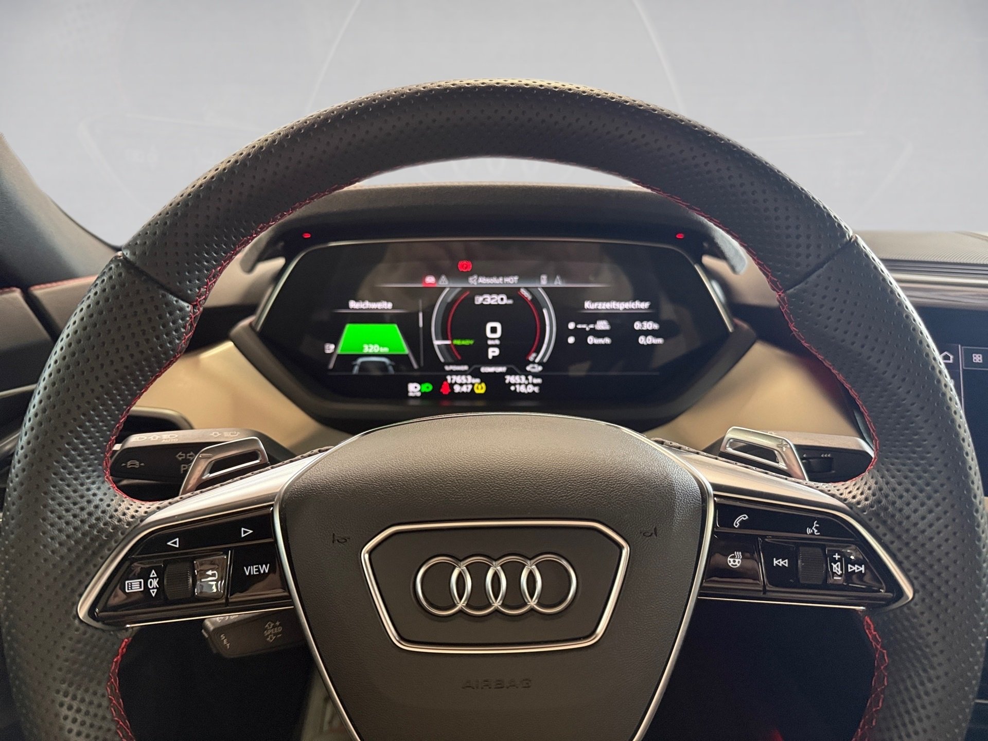 RS e-tron GT quattro Laser Allradlenkung HuD Luft