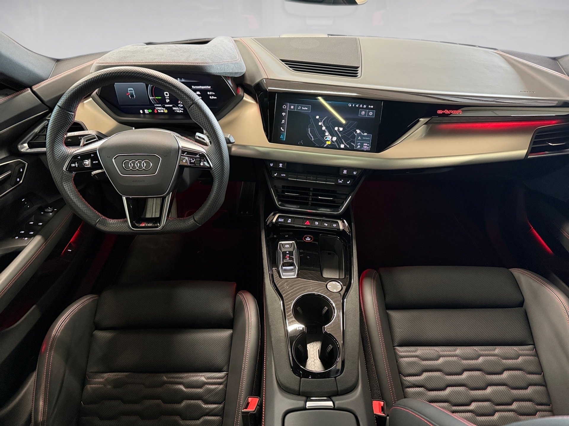 RS e-tron GT quattro Laser Allradlenkung HuD Luft