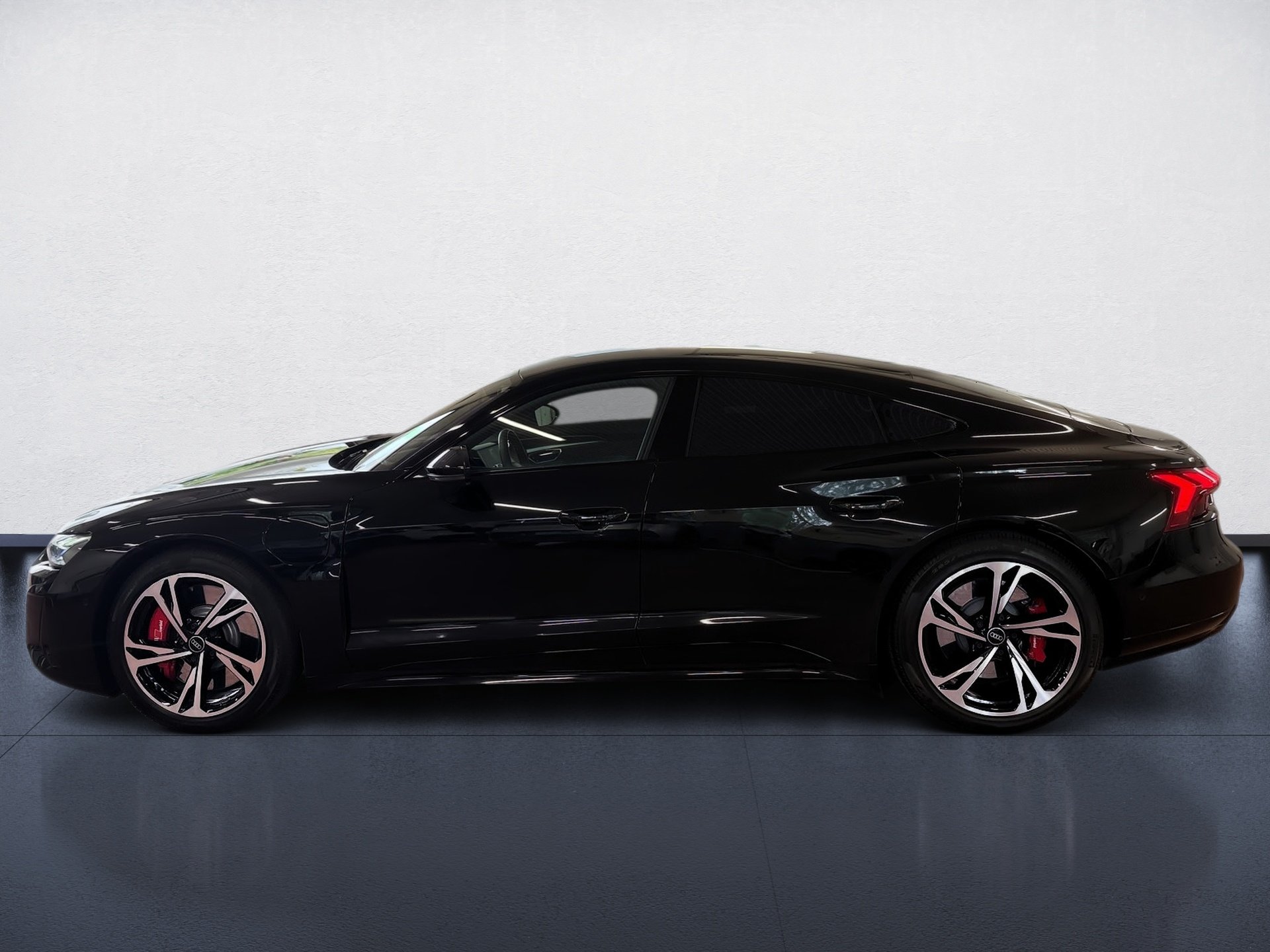 RS e-tron GT quattro Laser Allradlenkung HuD Luft