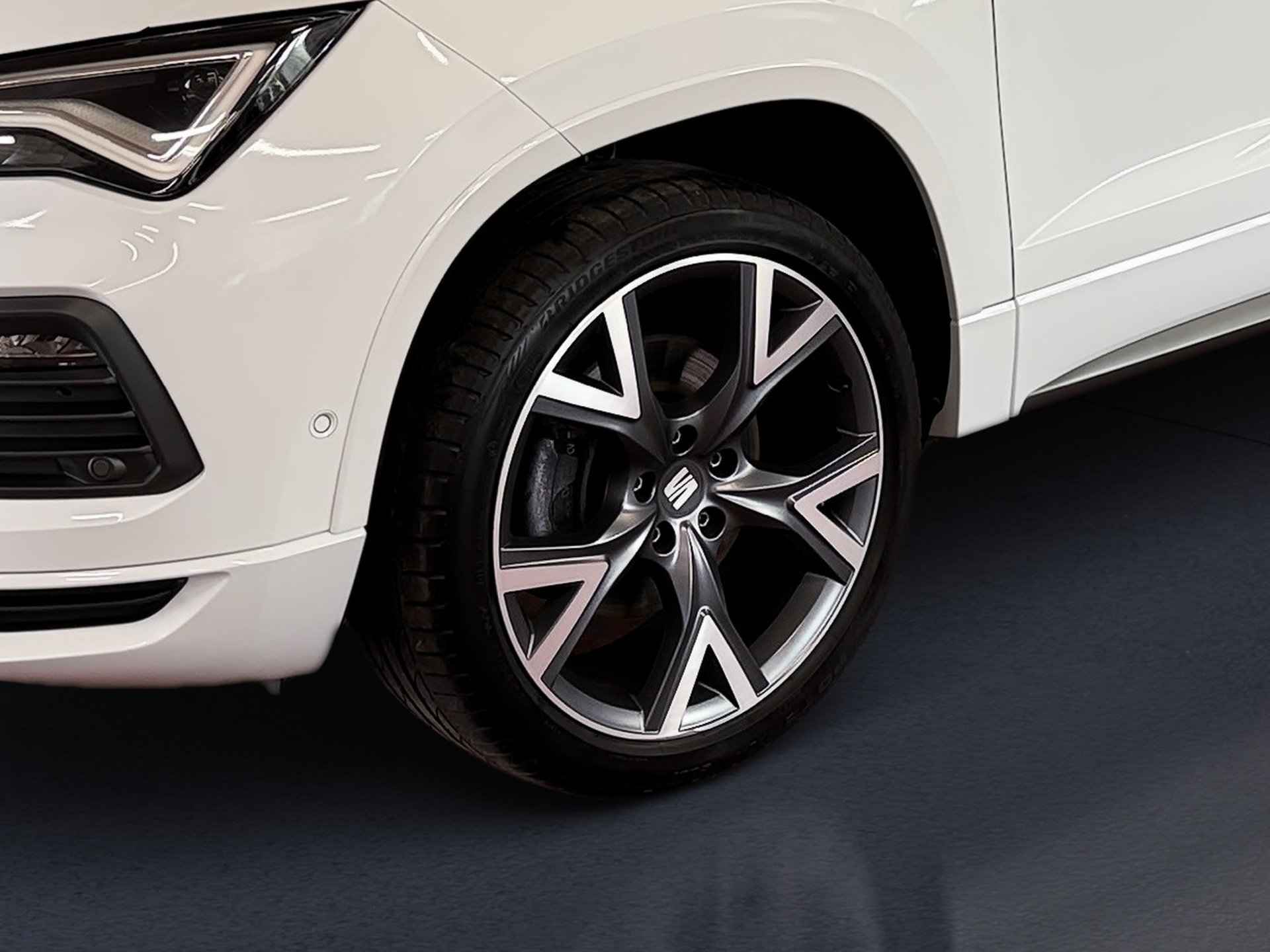 Ateca 1.5 TSI FR DSG LED Navi Pano 360° 360 ACC