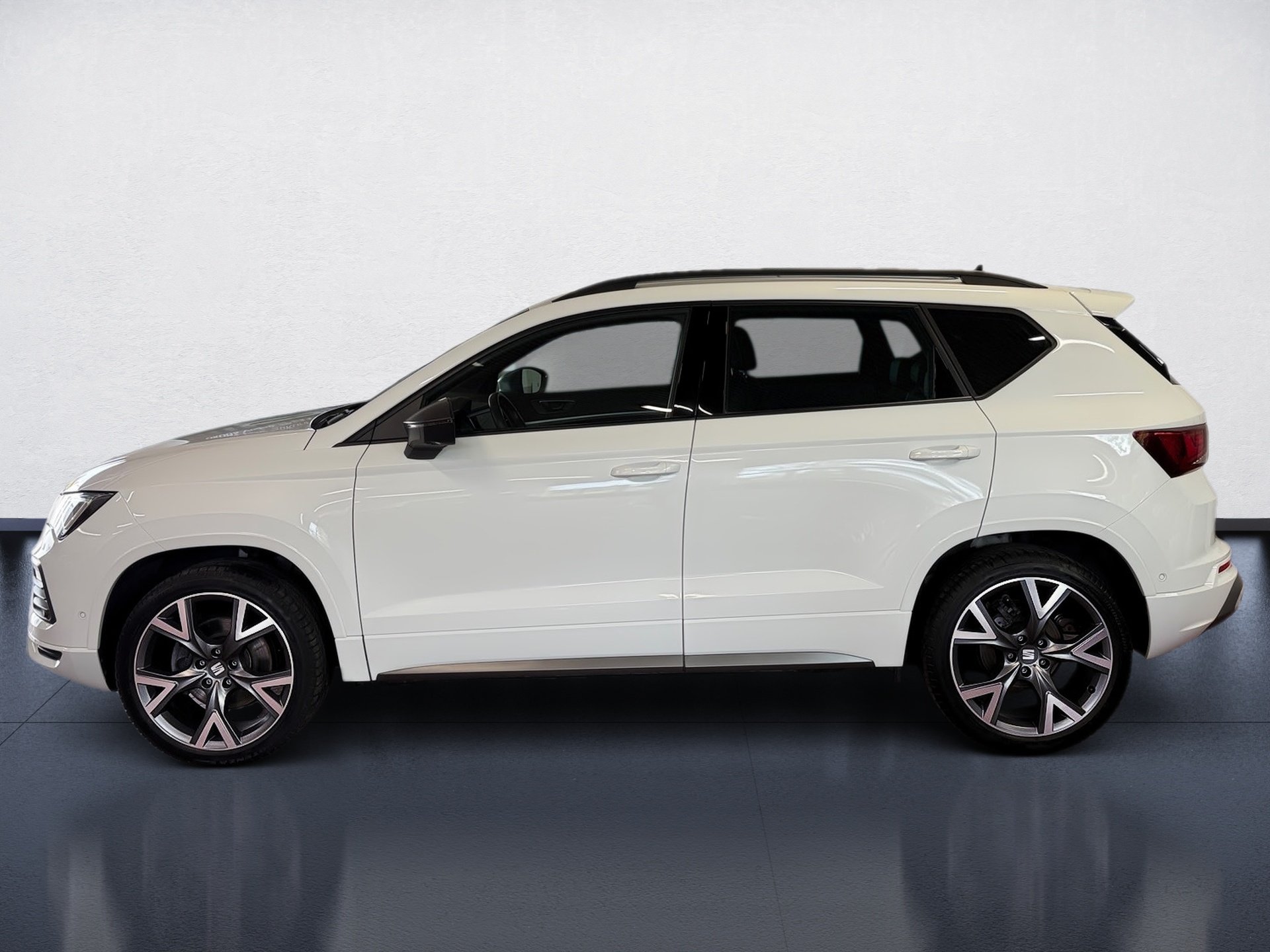Ateca 1.5 TSI FR DSG LED Navi Pano 360° 360 ACC