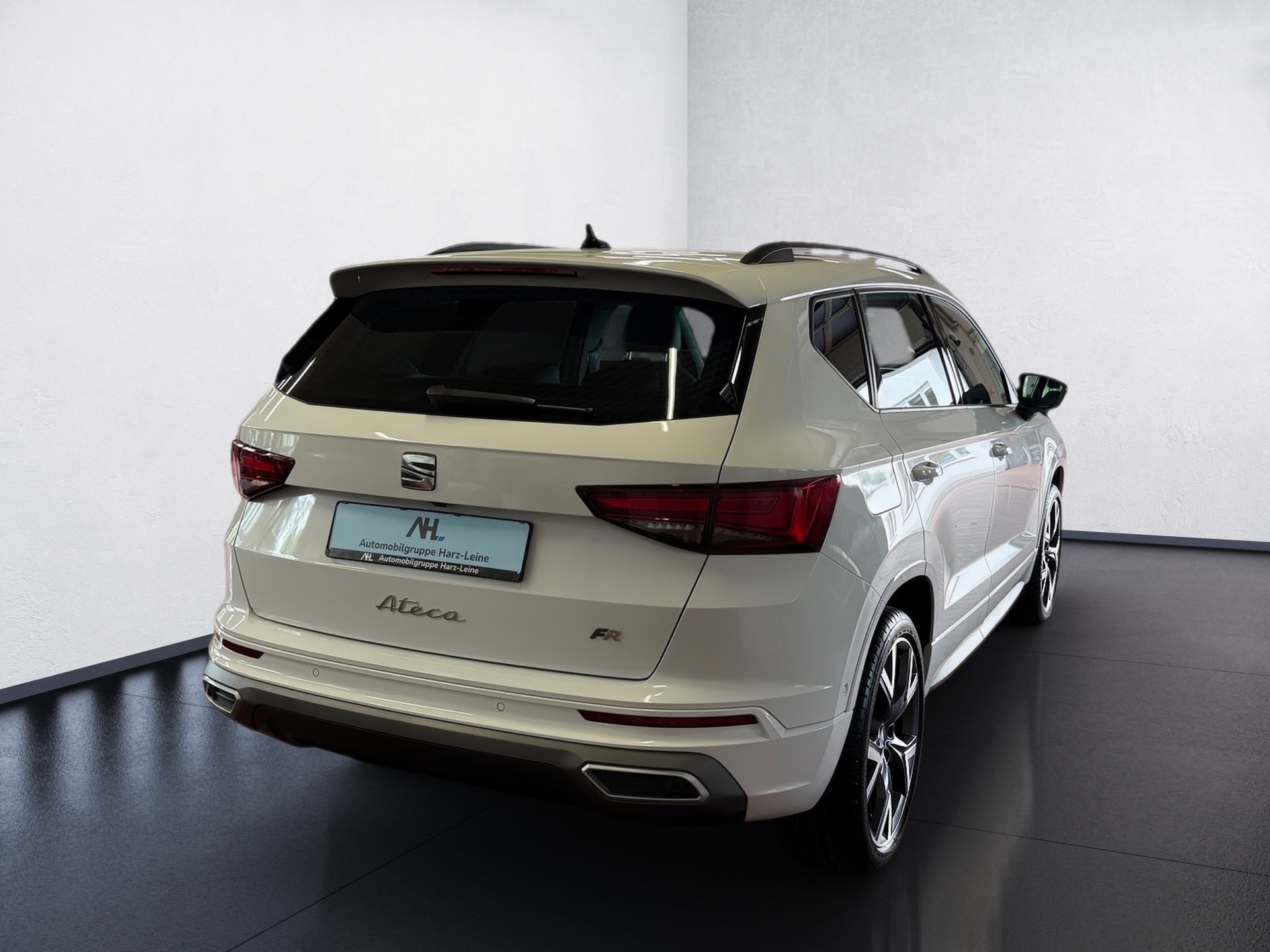 Ateca 1.5 TSI FR DSG LED Navi Pano 360° 360 ACC