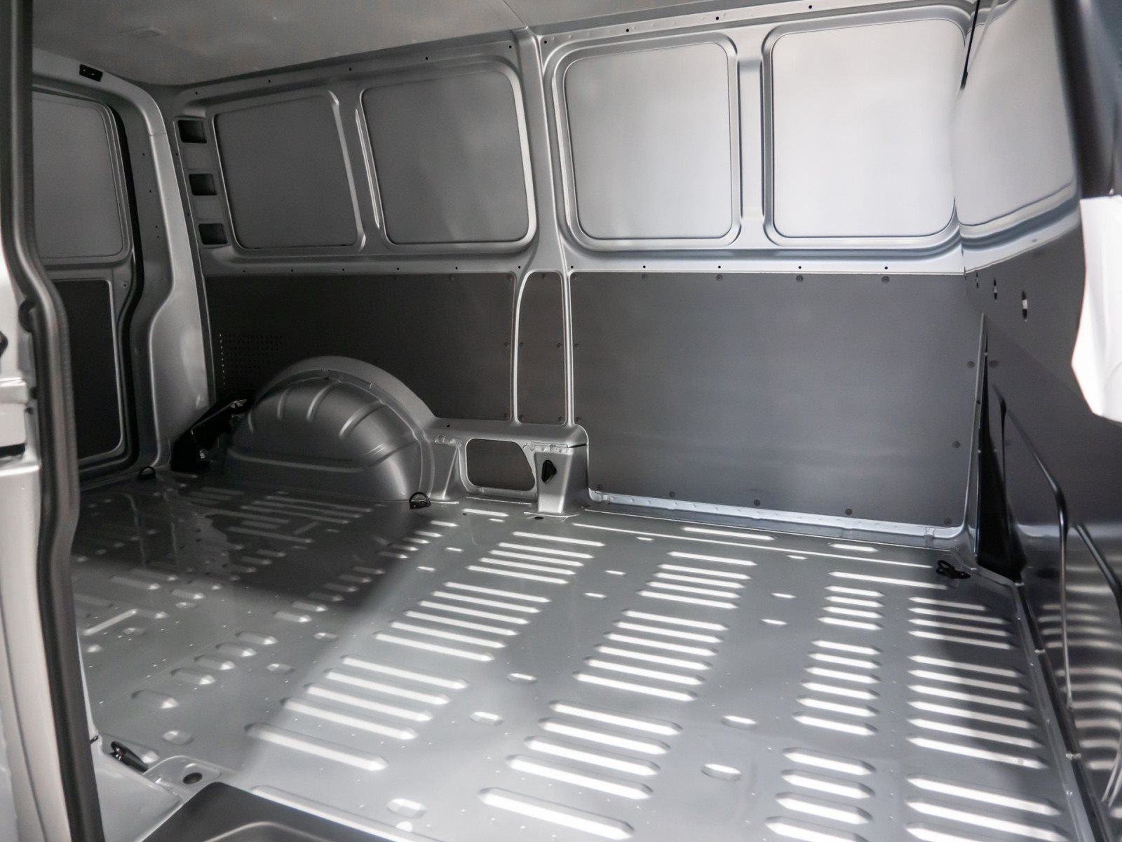 Transporter Kasten TDI+KLIMA+AHK+APP CONNECT+RÜCKFAHRKAMERA+PARK PILOT+SITZHEIZUNG