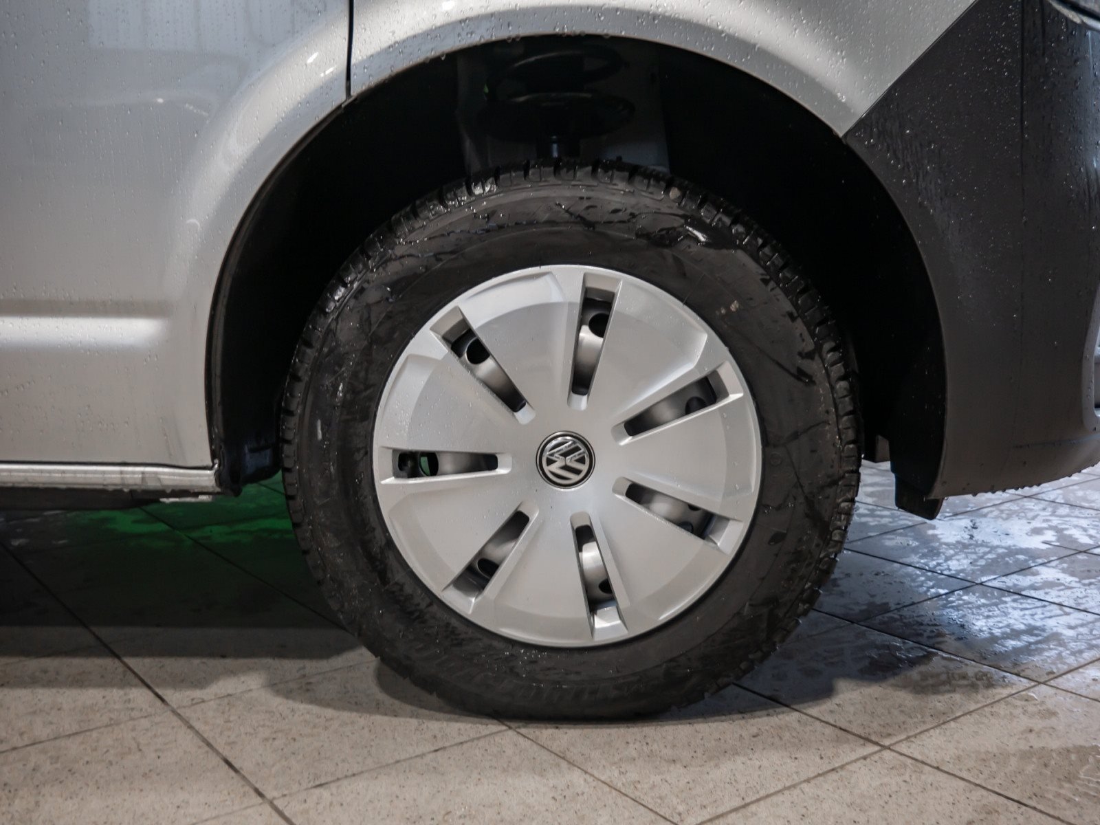 Transporter Kasten TDI+KLIMA+AHK+APP CONNECT+RÜCKFAHRKAMERA+PARK PILOT+SITZHEIZUNG