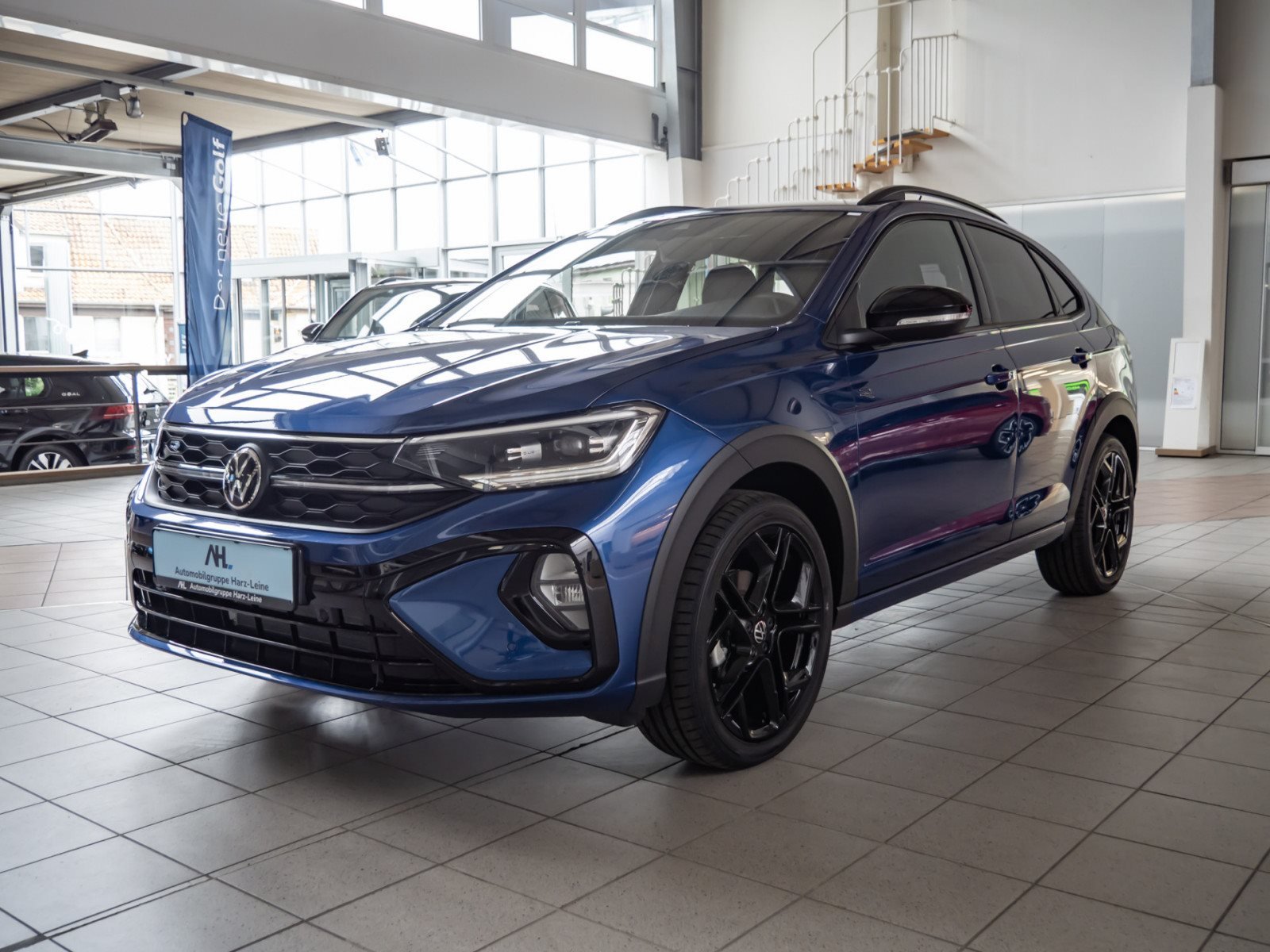 Taigo R-LINE TSI DSG+ALU 18+AHK+LED-MATRIX+TRAVEL ASSIST+KLIMA+APP CONNECT